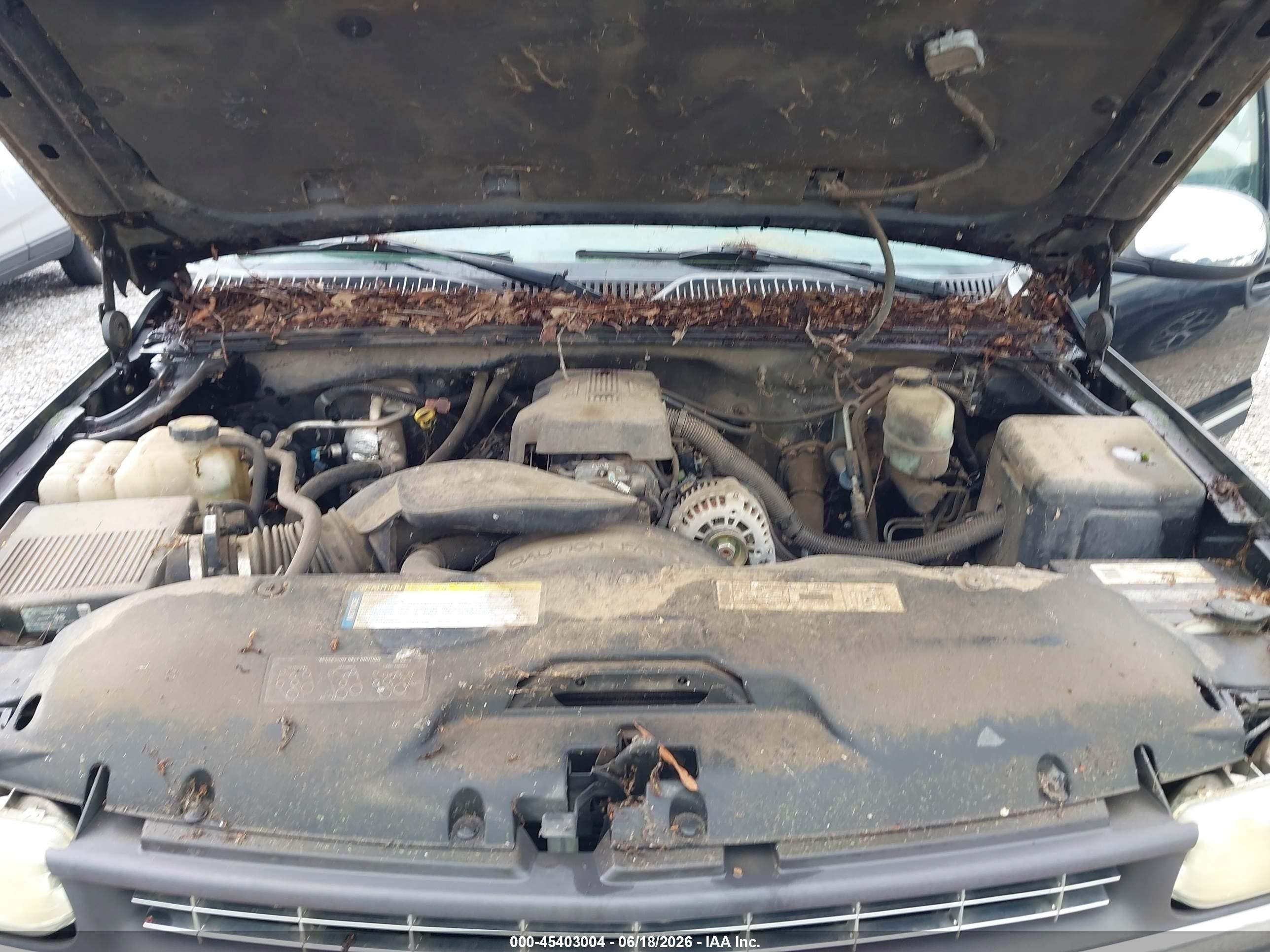 2000 Chevrolet Silverado 2500 Ls Черный vin: 1GCFC29T6YZ135999