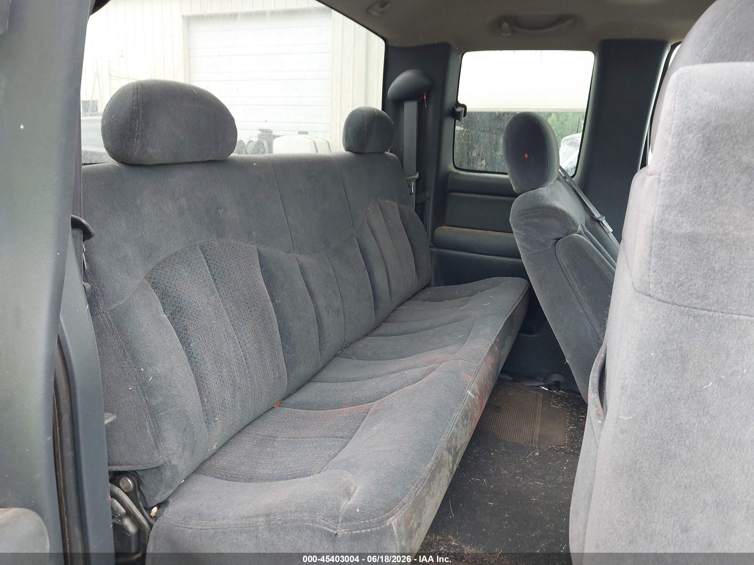 2000 Chevrolet Silverado 2500 Ls Черный vin: 1GCFC29T6YZ135999