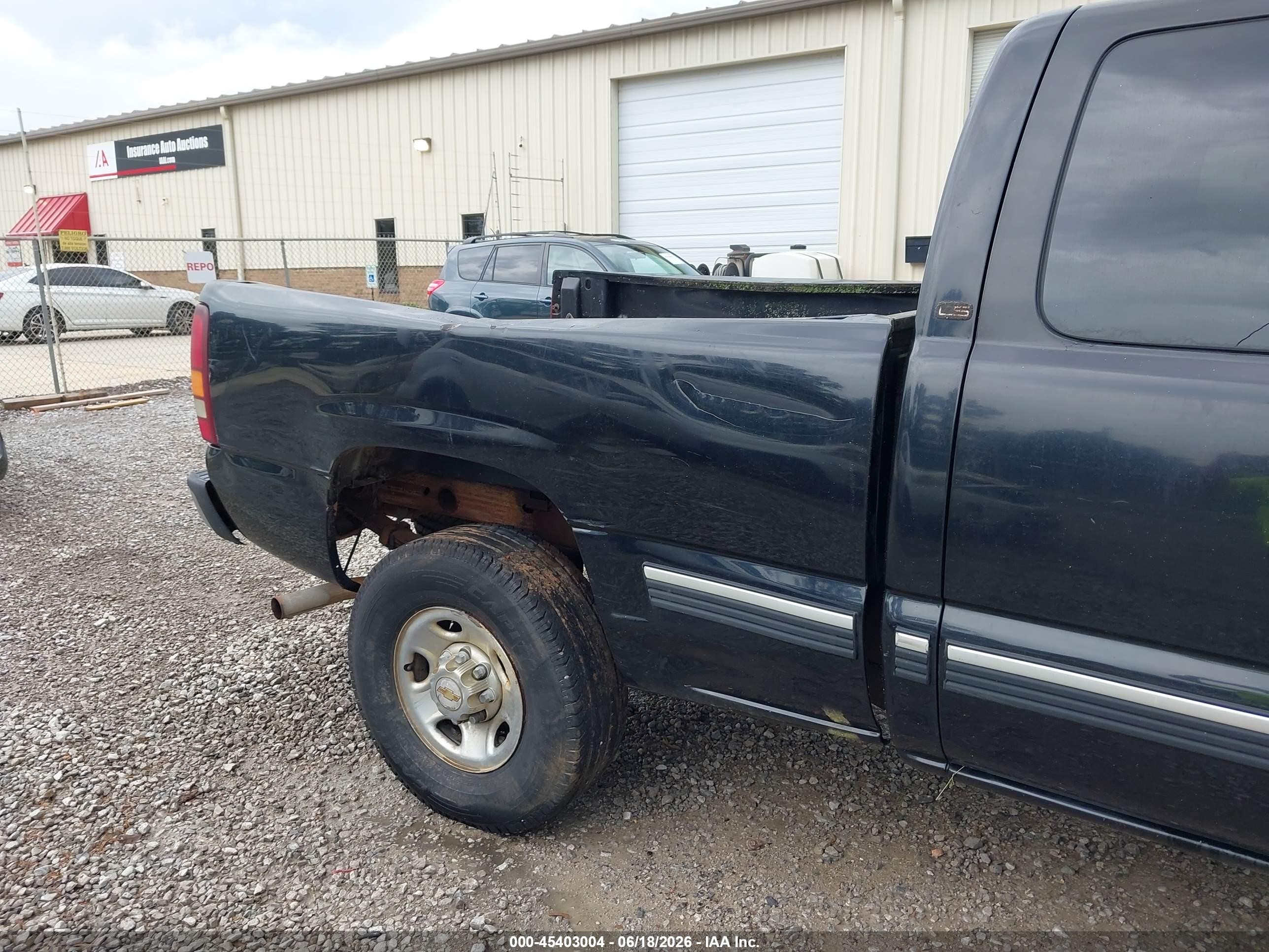 2000 Chevrolet Silverado 2500 Ls Черный vin: 1GCFC29T6YZ135999