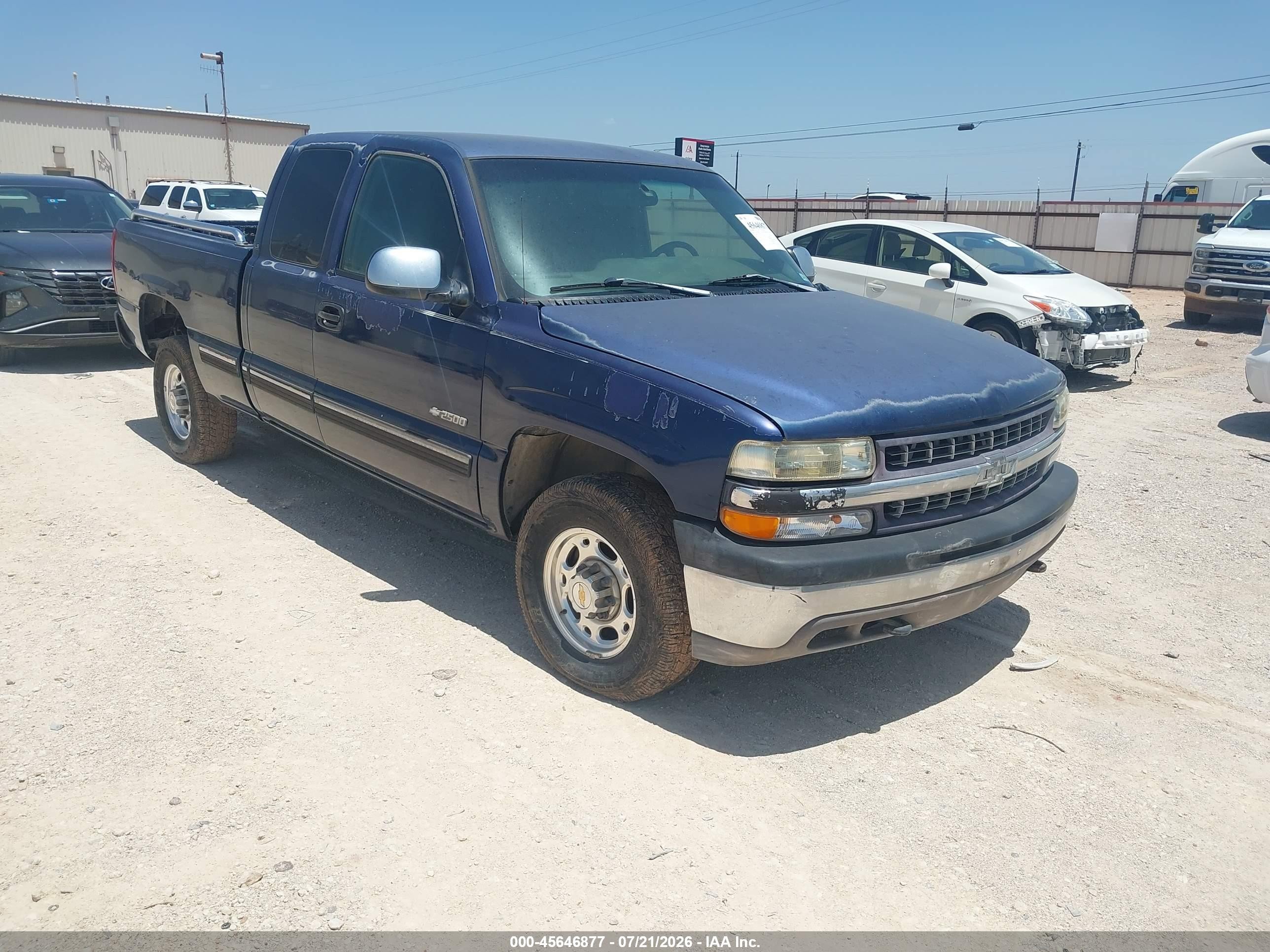 2000 Chevrolet Silverado 2500 Ls Dark Blue vin: 1GCFC29U8YZ125340