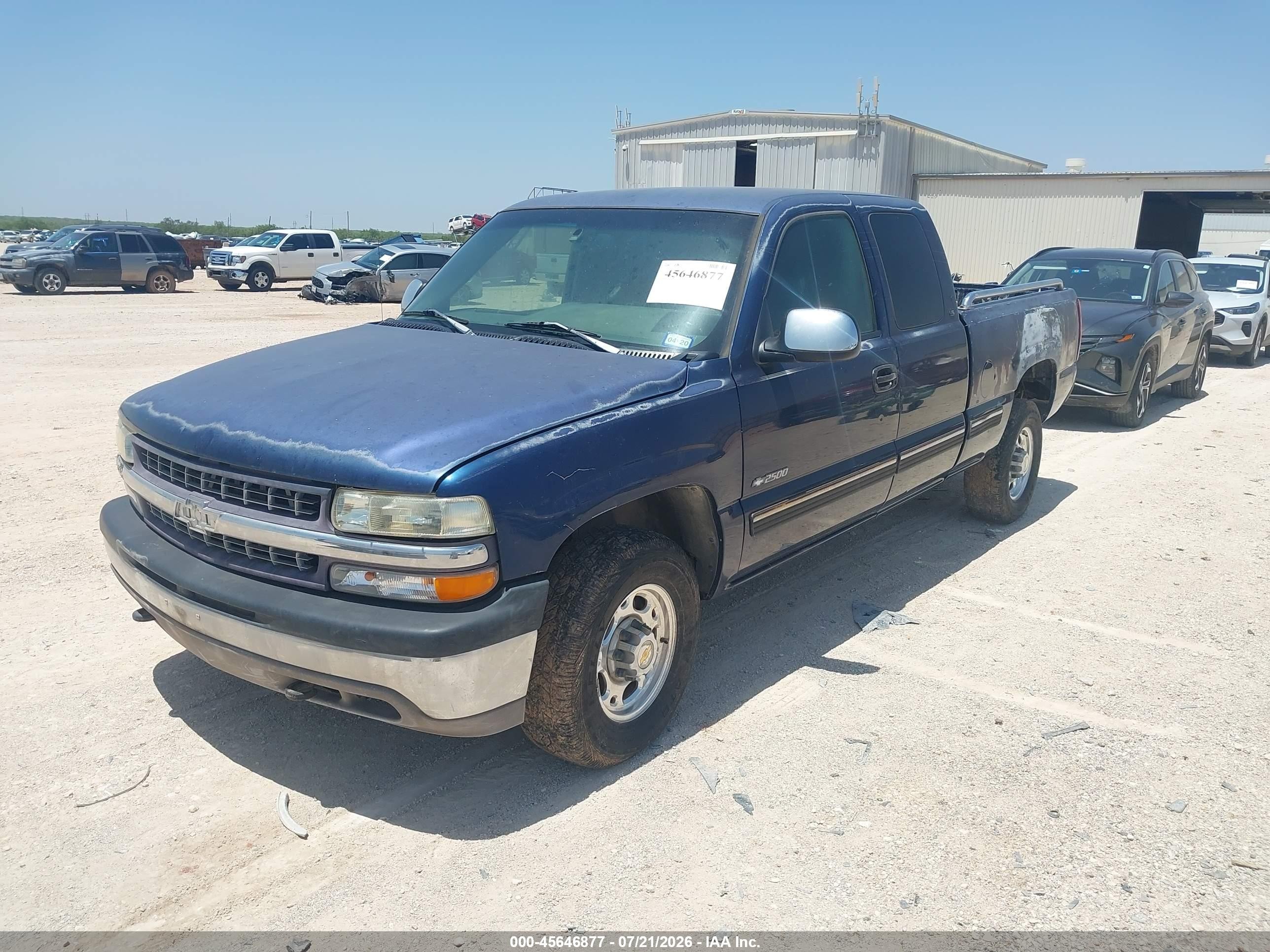 2000 Chevrolet Silverado 2500 Ls Dark Blue vin: 1GCFC29U8YZ125340