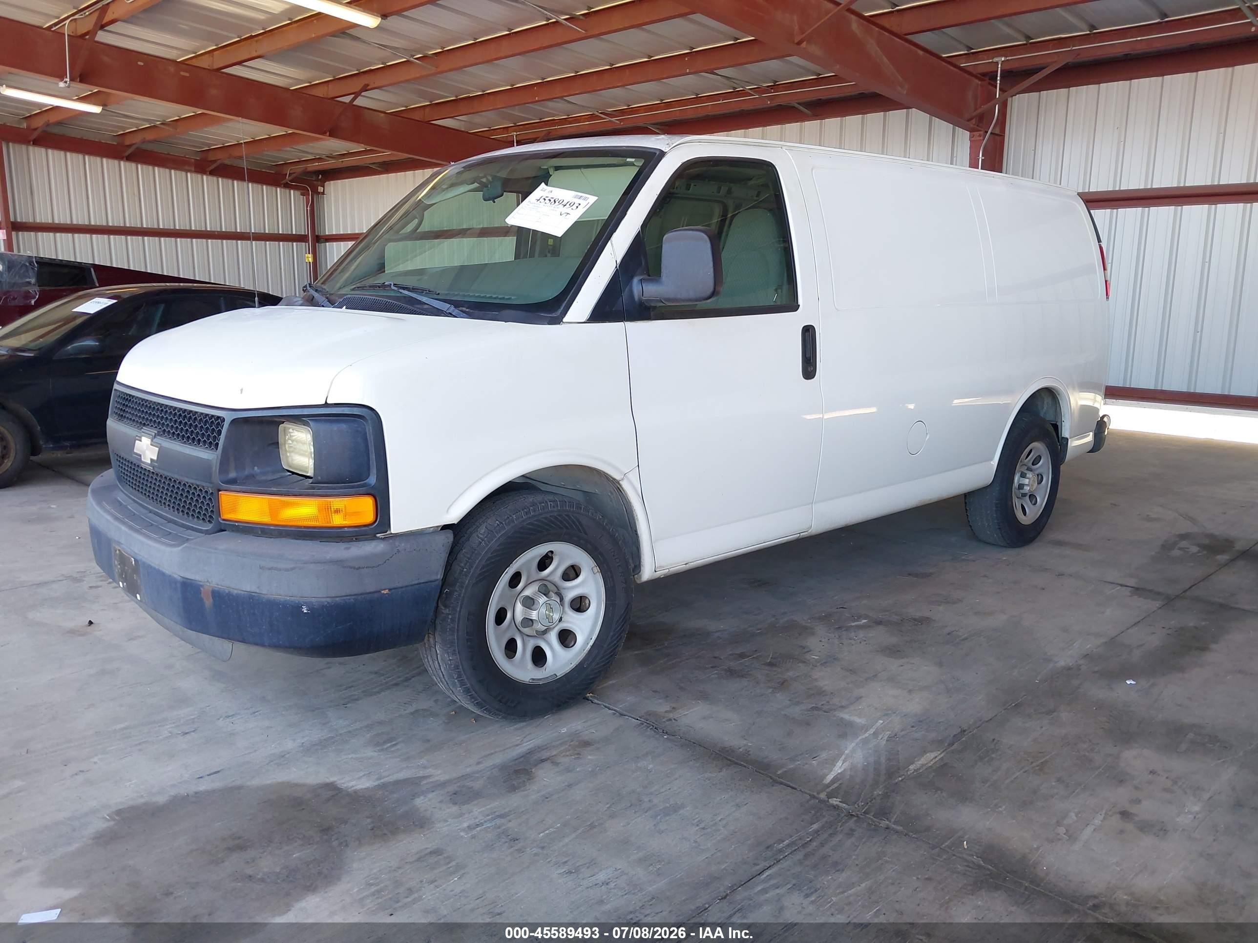 2009 Chevrolet Express Work Van White vin: 1GCFG154091160751