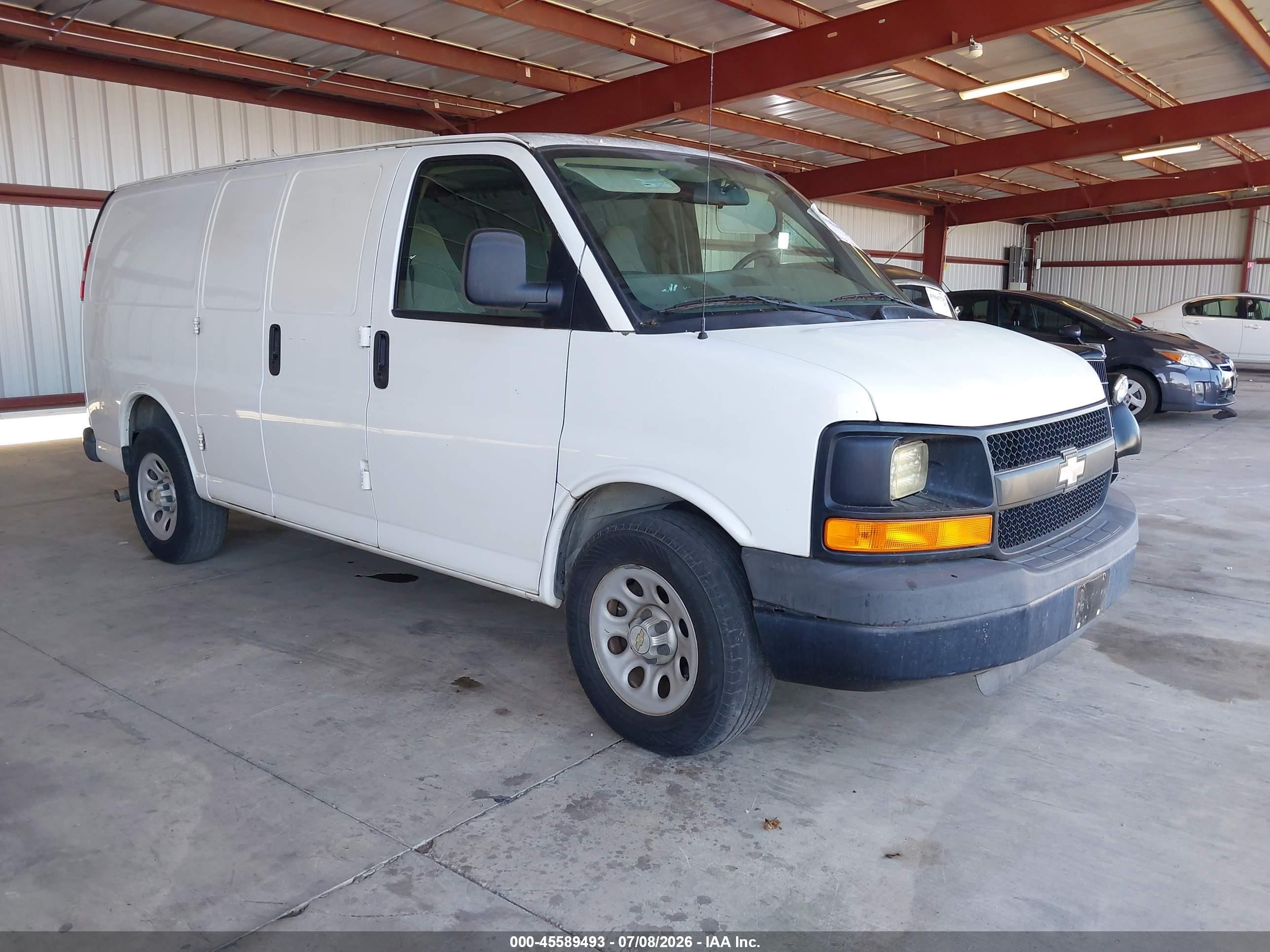 2009 Chevrolet Express Work Van White vin: 1GCFG154091160751