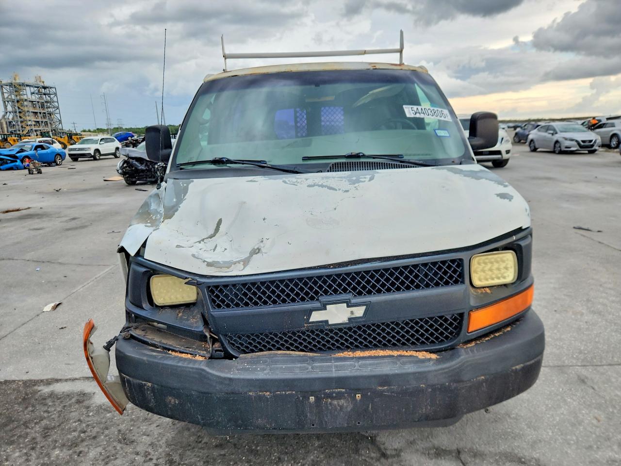 2006 Chevrolet Express G1500 Белый vin: 1GCFG15X061141476