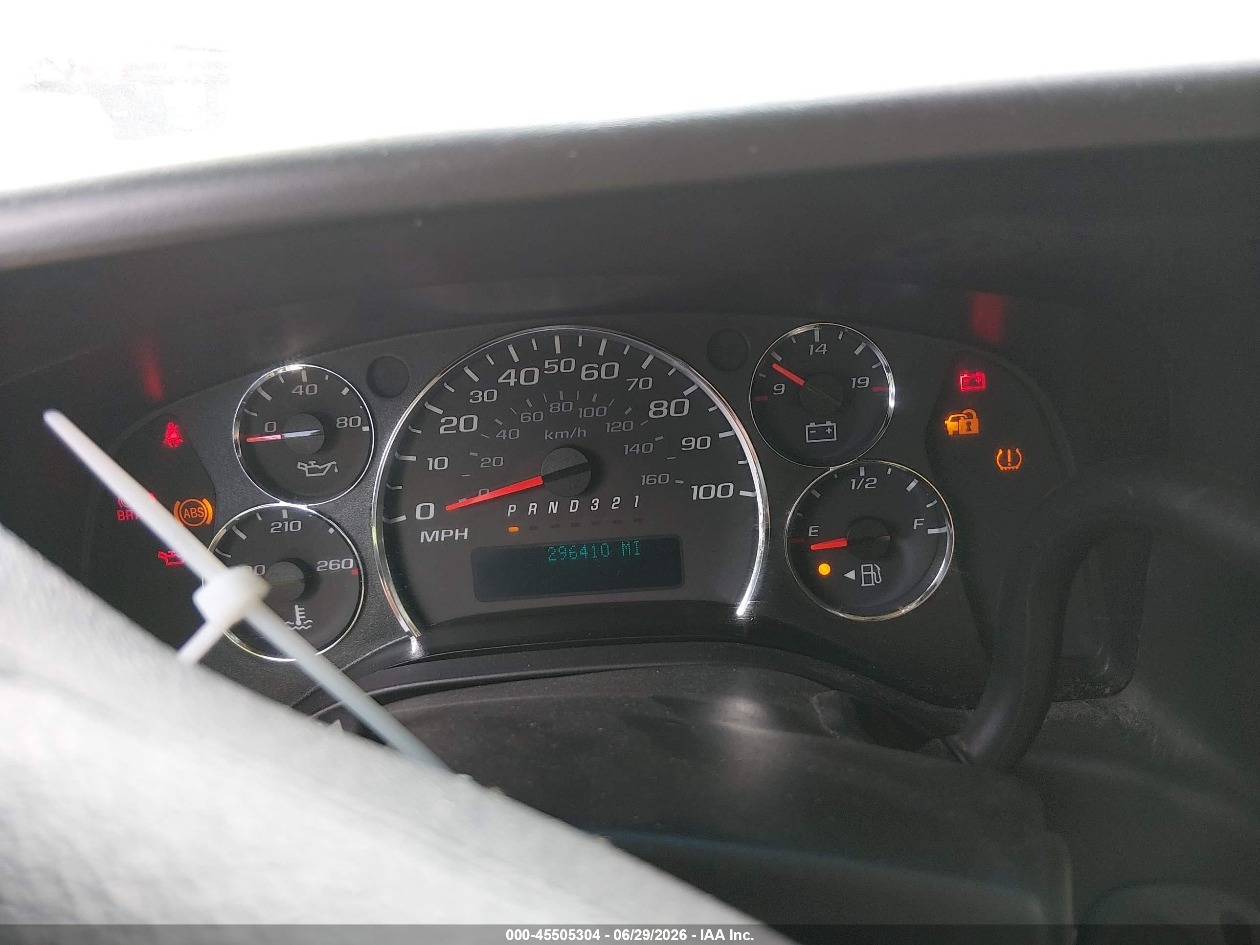 2009 Chevrolet Express Work Van Серый vin: 1GCFG15X291166349