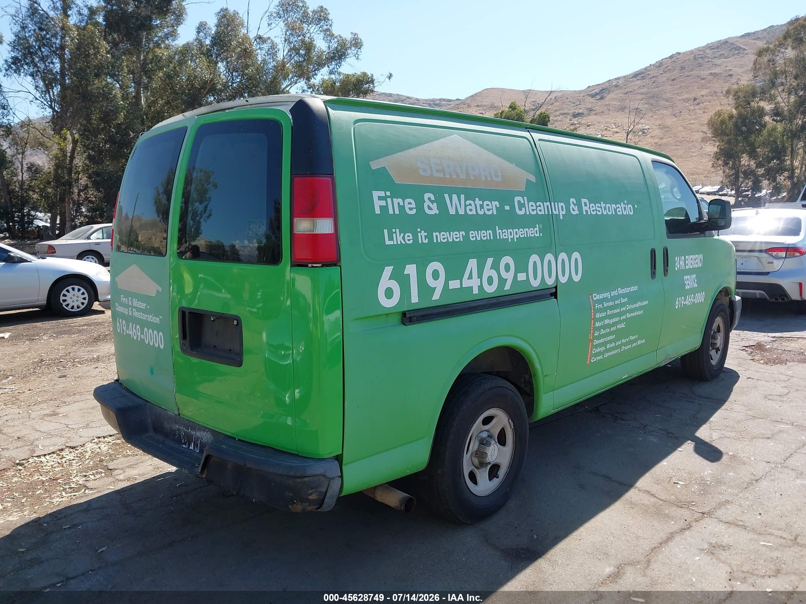2008 Chevrolet Express Work Van Green vin: 1GCFG15X581157529