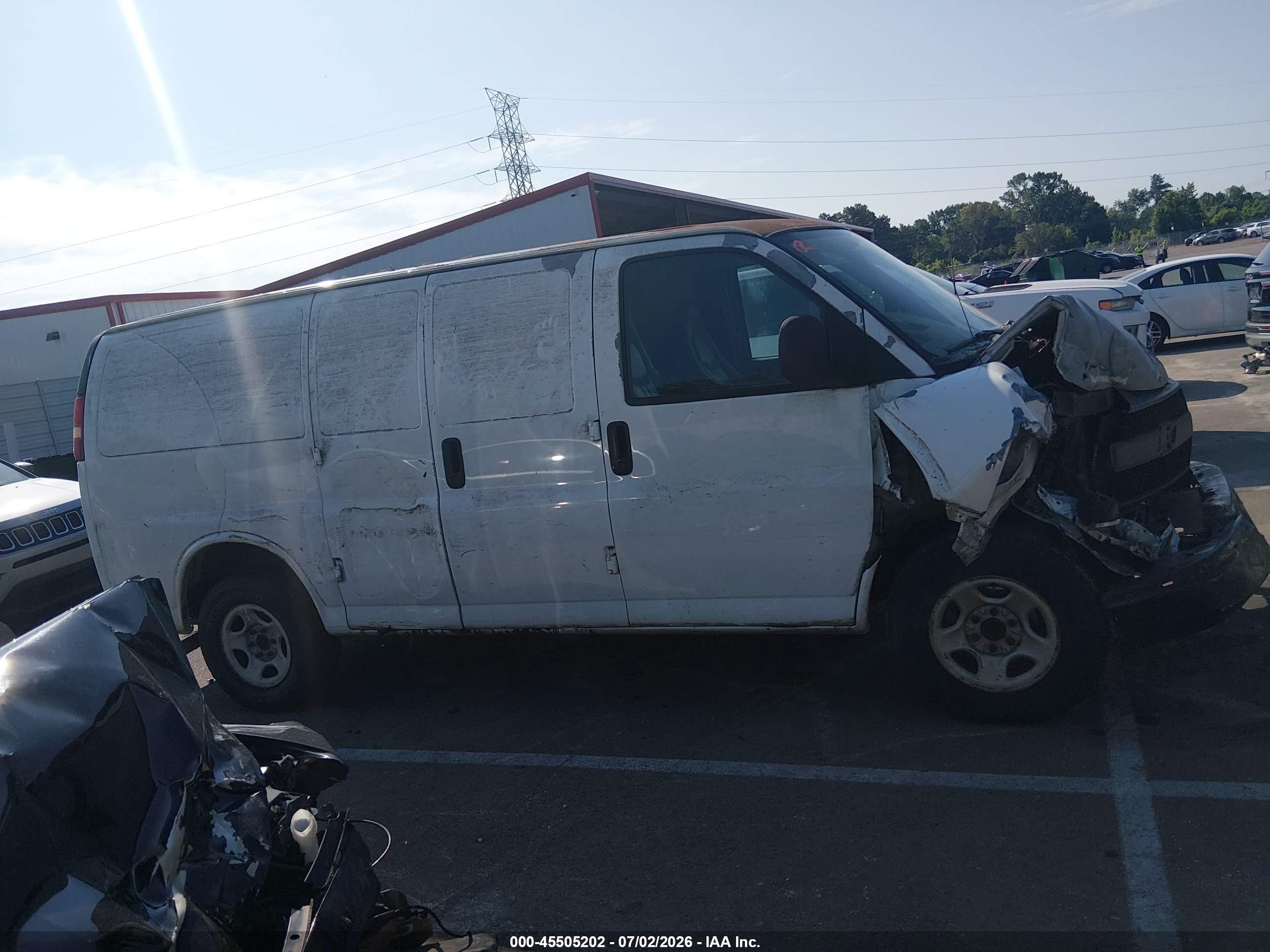 2006 Chevrolet Express Work Van White vin: 1GCFG15X661259855