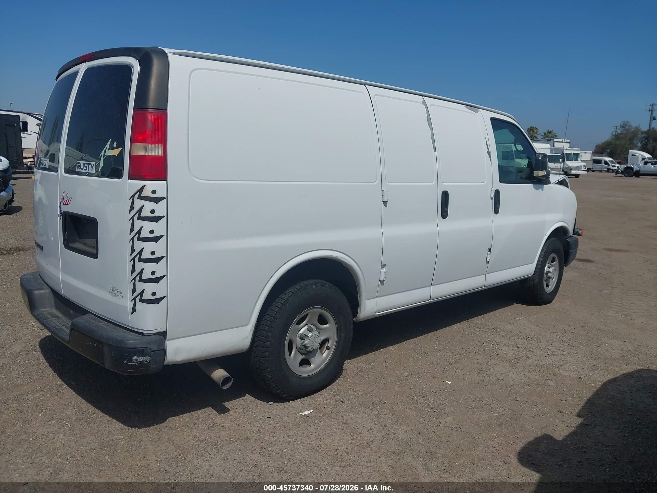 2007 Chevrolet Express Work Van White vin: 1GCFG15X671158364