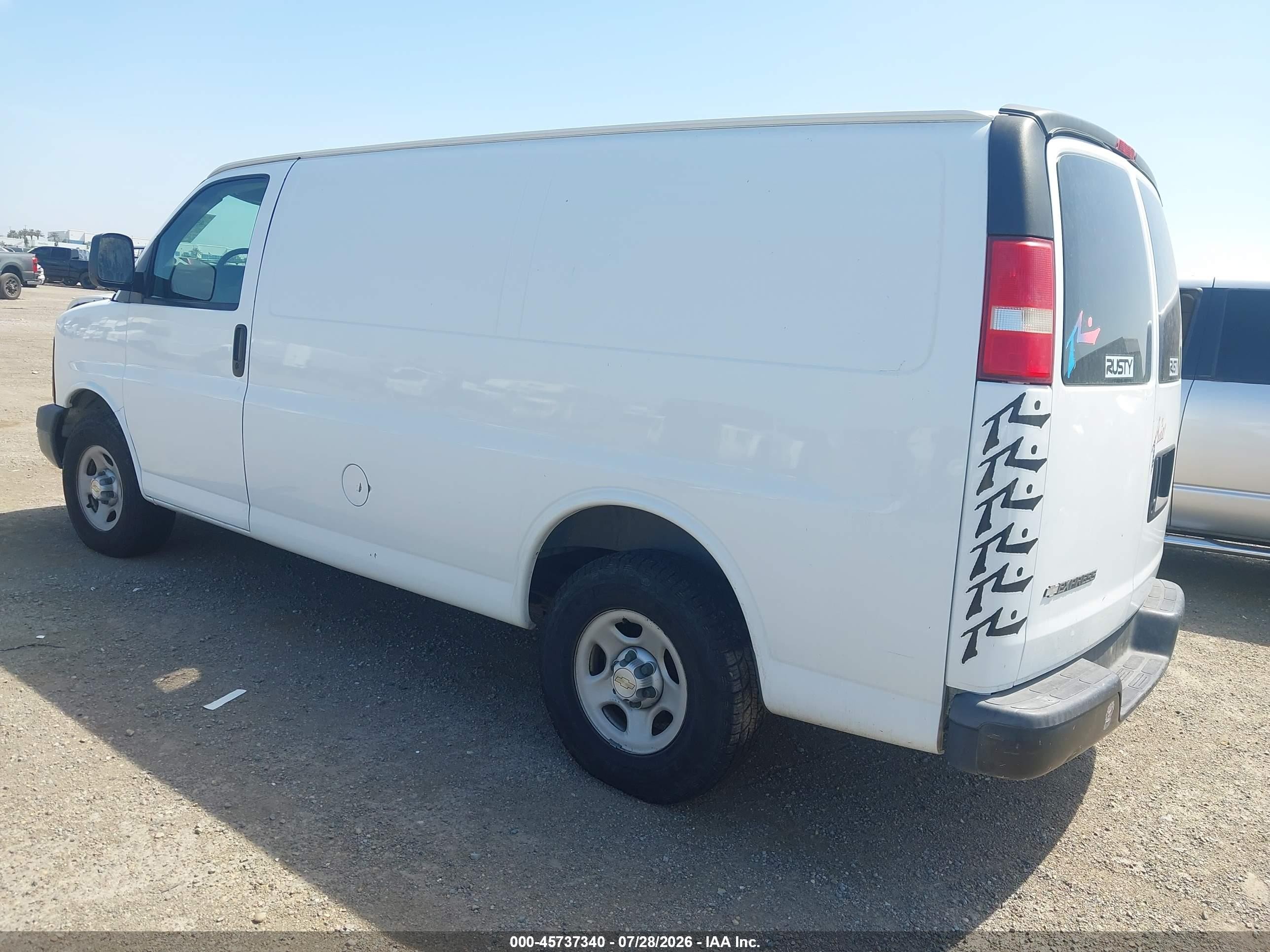 2007 Chevrolet Express Work Van White vin: 1GCFG15X671158364