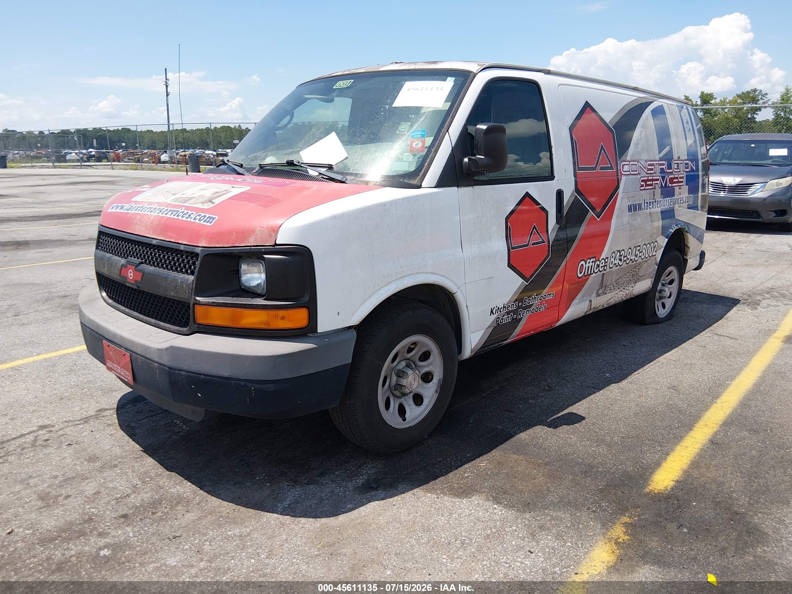 2009 Chevrolet Express Work Van White vin: 1GCFG15X691130468