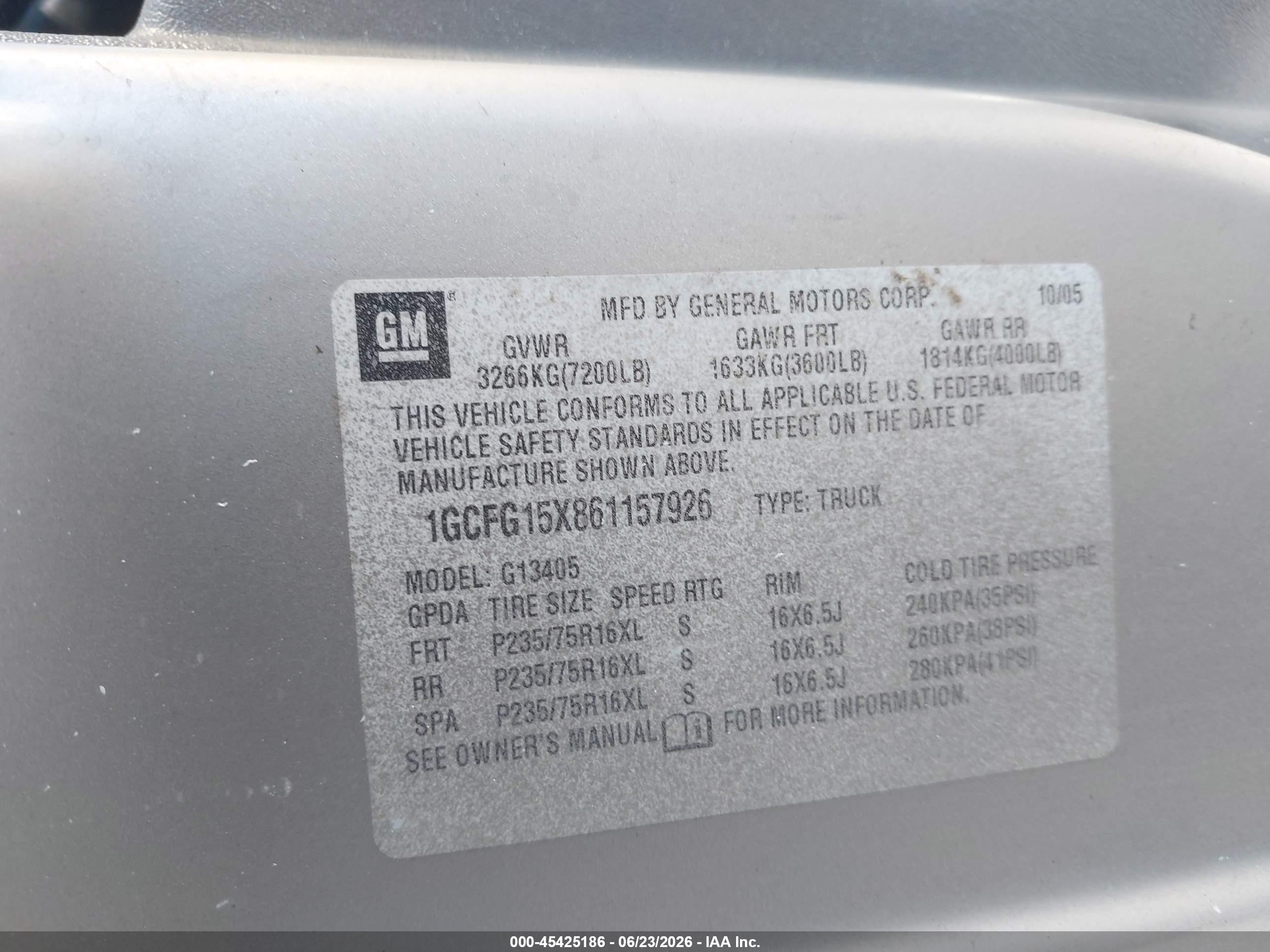 2006 Chevrolet Express Work Van Silver vin: 1GCFG15X861157926