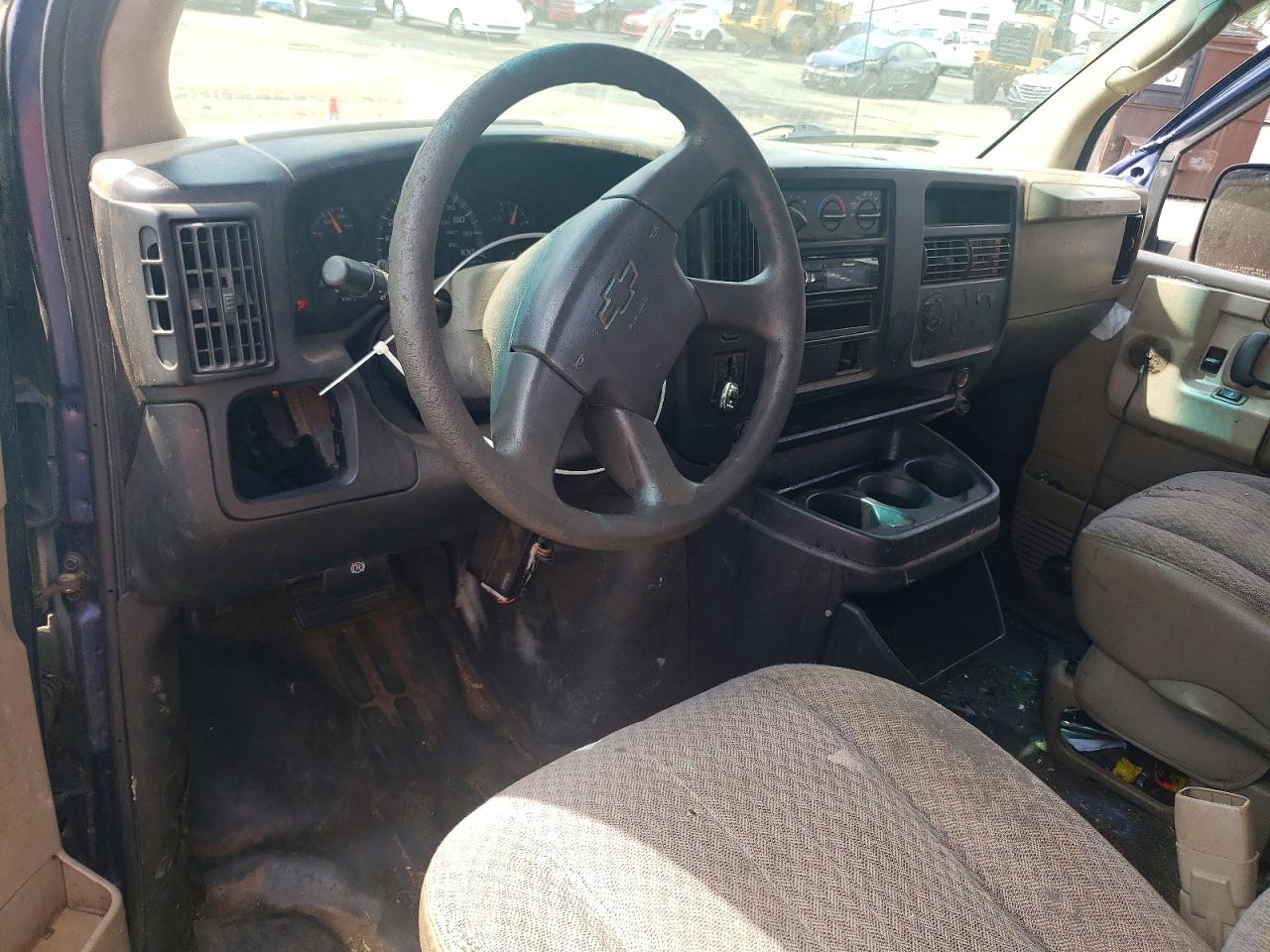 2004 Chevrolet Express G1500 Blue vin: 1GCFG15X941176515