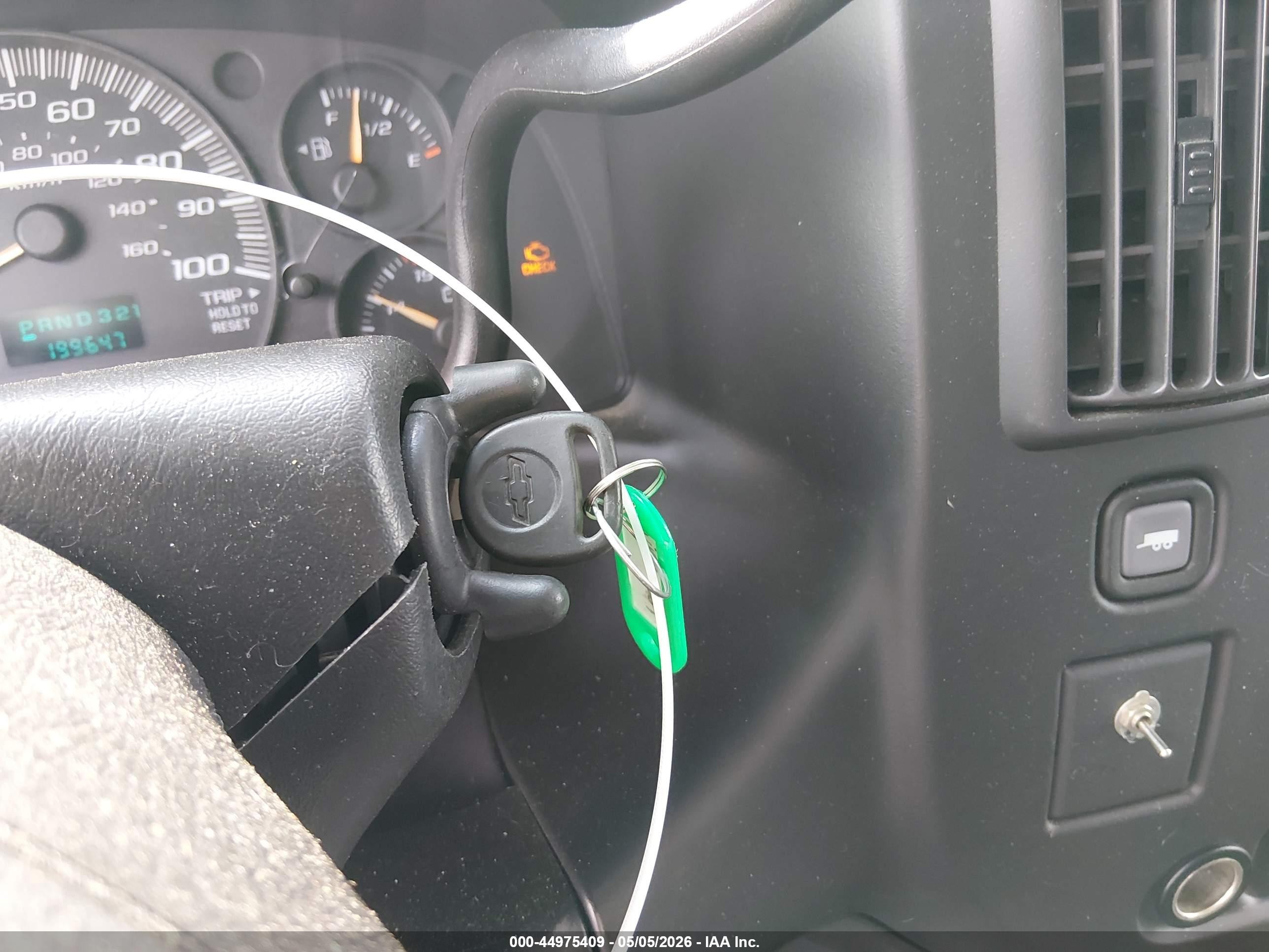 2006 Chevrolet Express Work Van Белый vin: 1GCFG15XX61175134