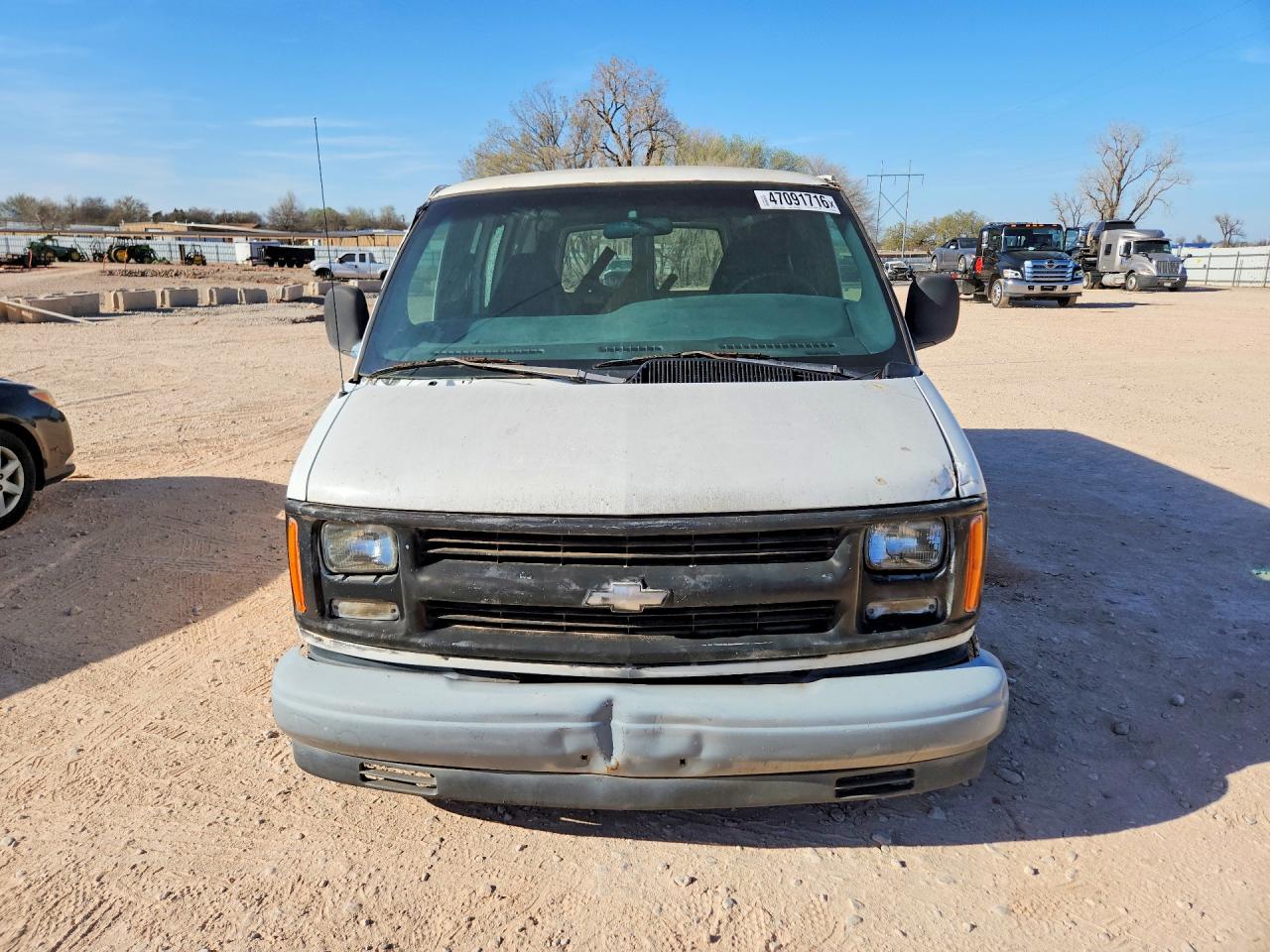 1997 Chevrolet Express 2500 Utility / Service Van White vin: 1GCFG25R9V1046694