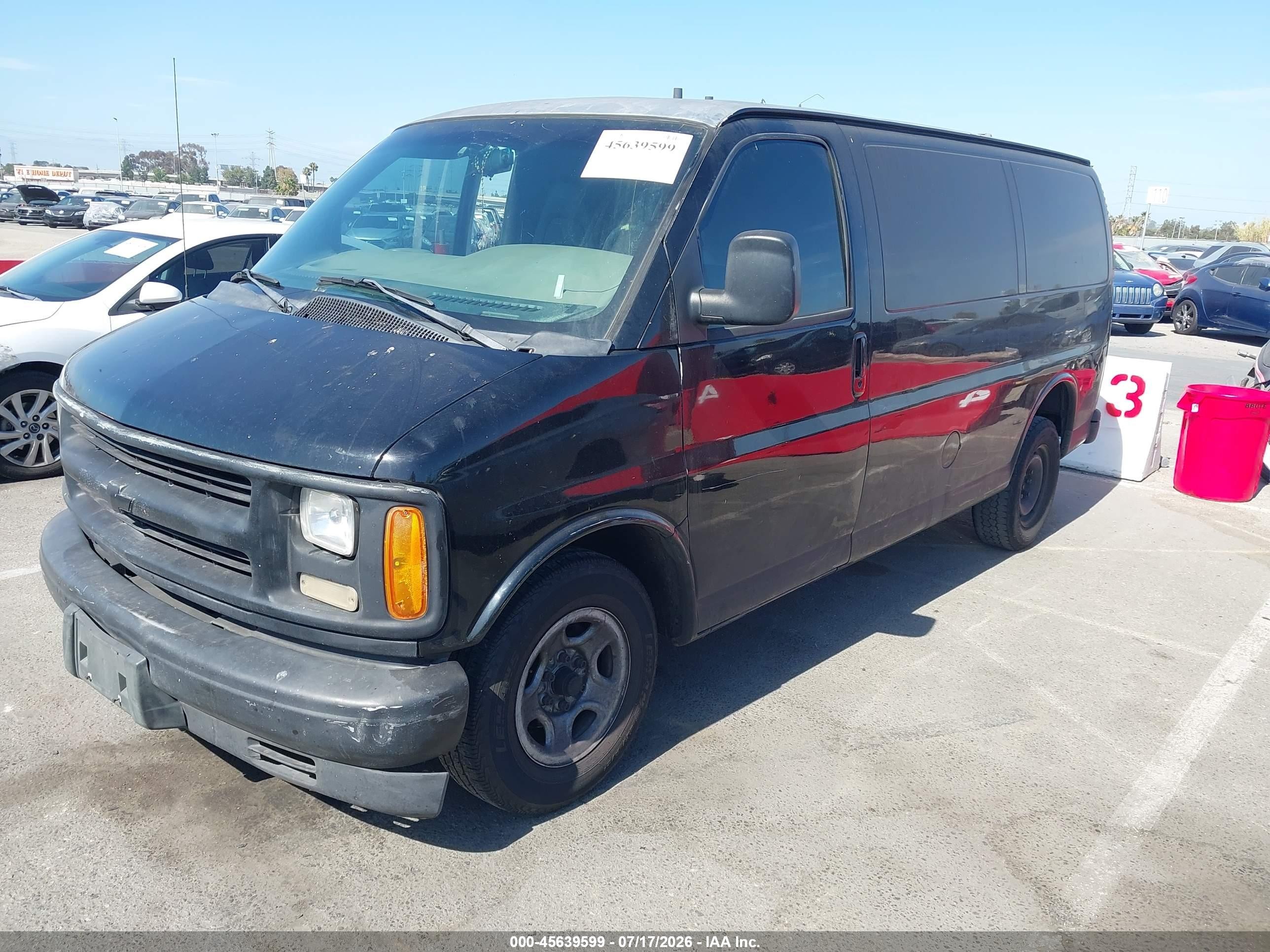 2001 Chevrolet Express   Black vin: 1GCFG25W911132765