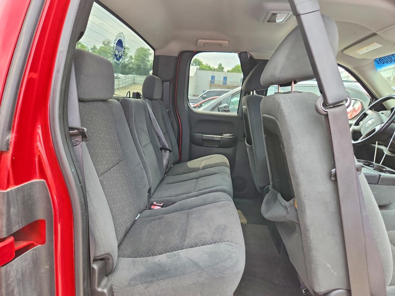 2007 Chevrolet Silverado K1500 Red vin: 1GCFK19Y57Z635580