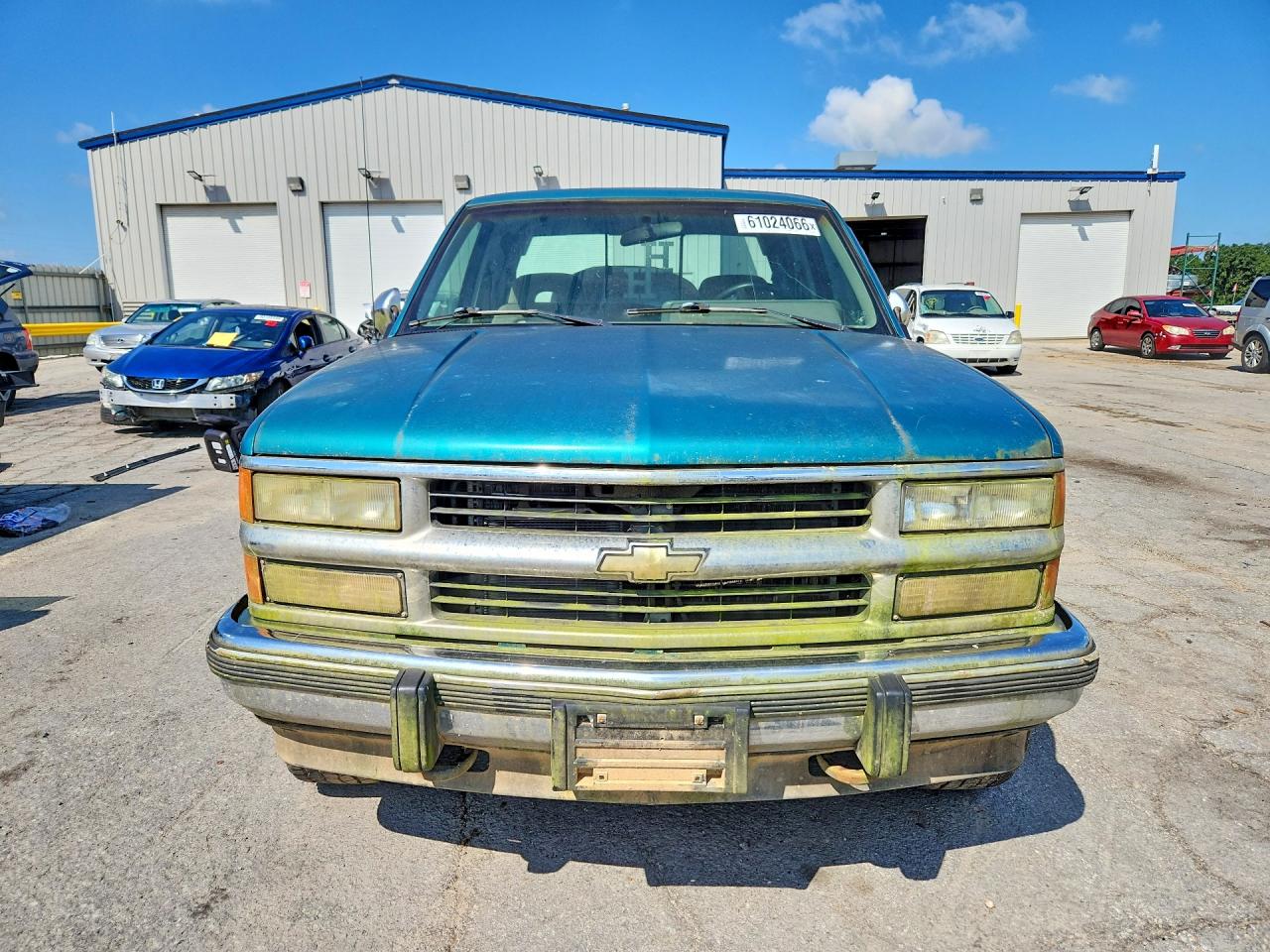 1994 Chevrolet Gmt-400 K2500 Зеленый vin: 1GCFK29K3RE265953