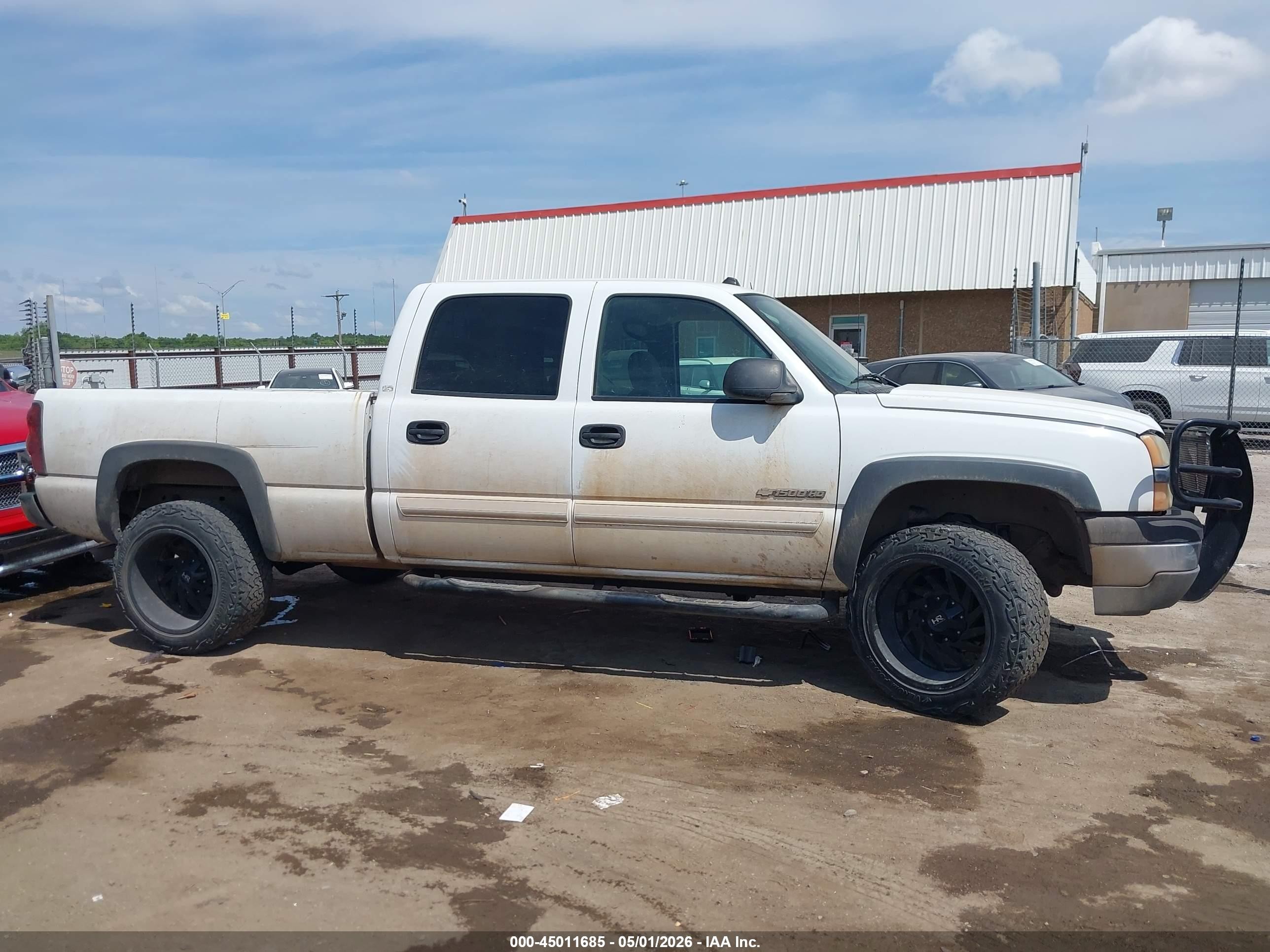 2005 Chevrolet Silverado 1500hd Ls Белый vin: 1GCGC13U05F811831