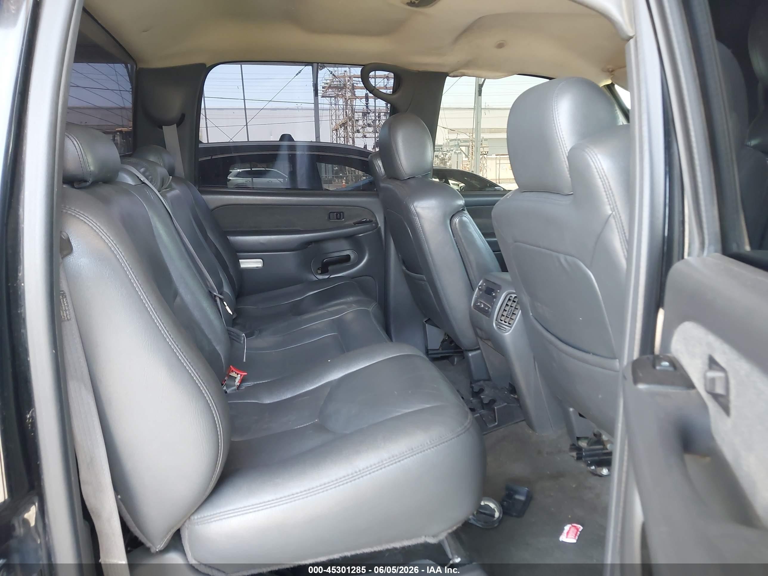 2003 Chevrolet Silverado 1500hd Lt Gray vin: 1GCGC13U23F112231