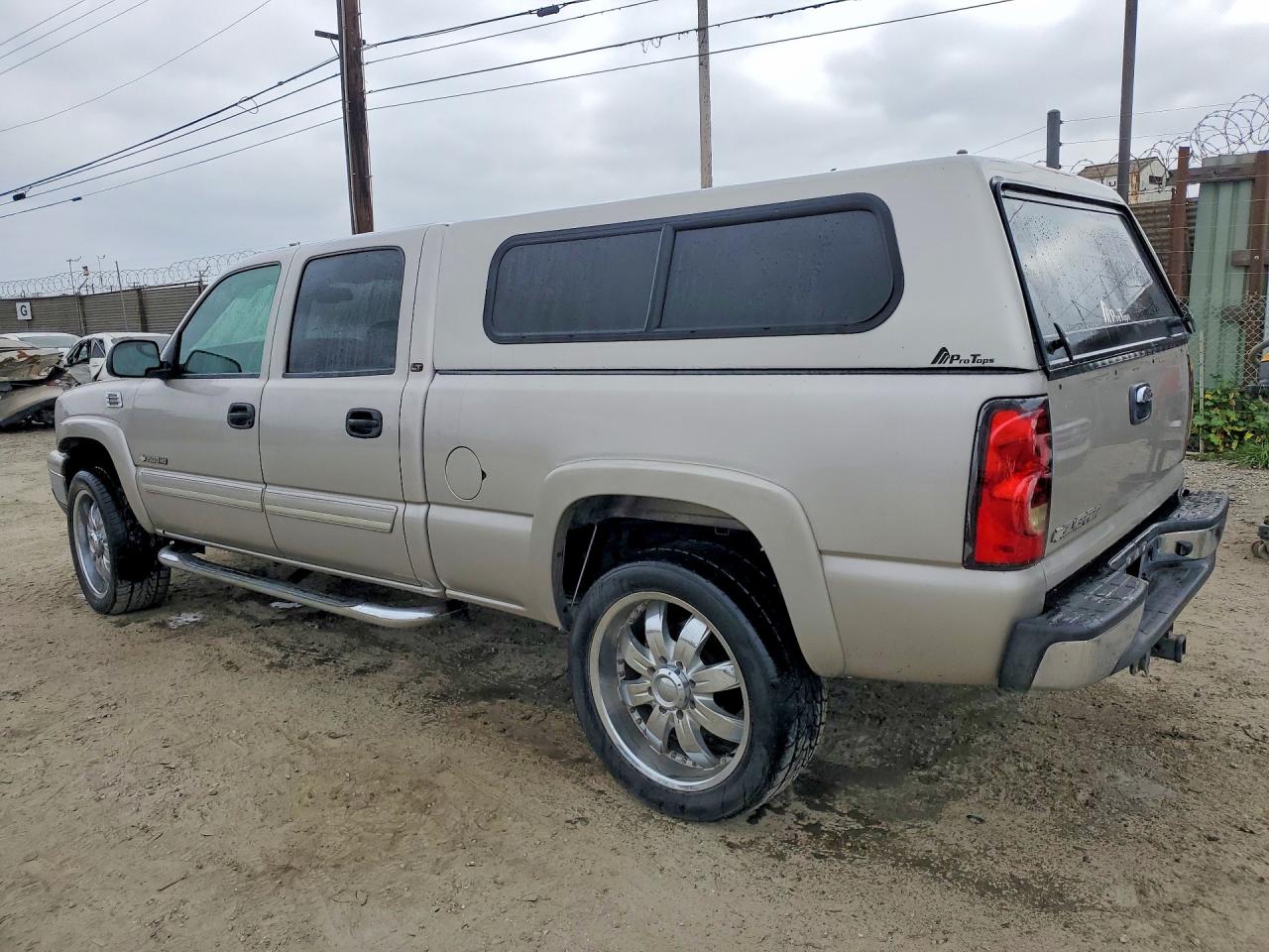 2007 Chevrolet Silverado C1500 Classic Hd Tan vin: 1GCGC13U37F137130