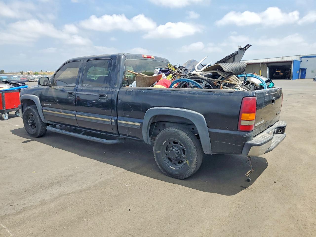 2001 Chevrolet Silverado C1500 Heavy Duty Black vin: 1GCGC13U41F201635