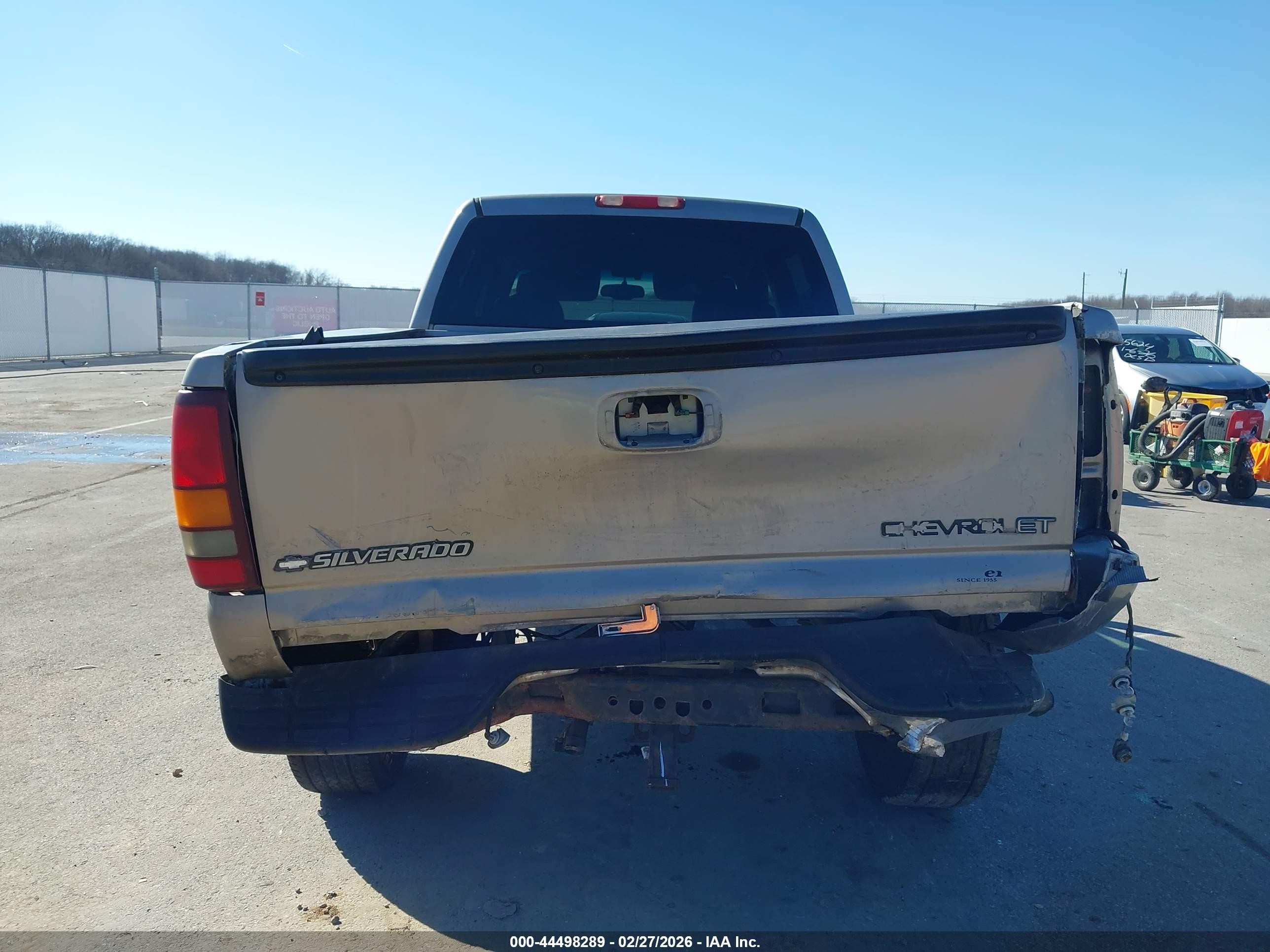 2002 Chevrolet Silverado 1500hd Lt Gray vin: 1GCGC13U42F105277