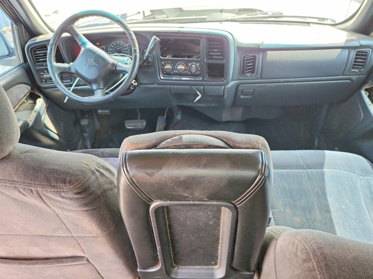 2002 Chevrolet Silverado C1500 Heavy Duty Серый vin: 1GCGC13U42F160876