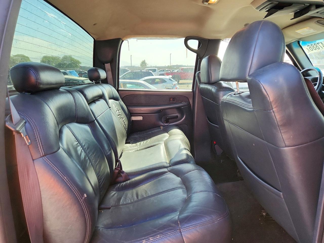 2002 Chevrolet Silverado C1500 Heavy Duty Silver vin: 1GCGC13U42F214869