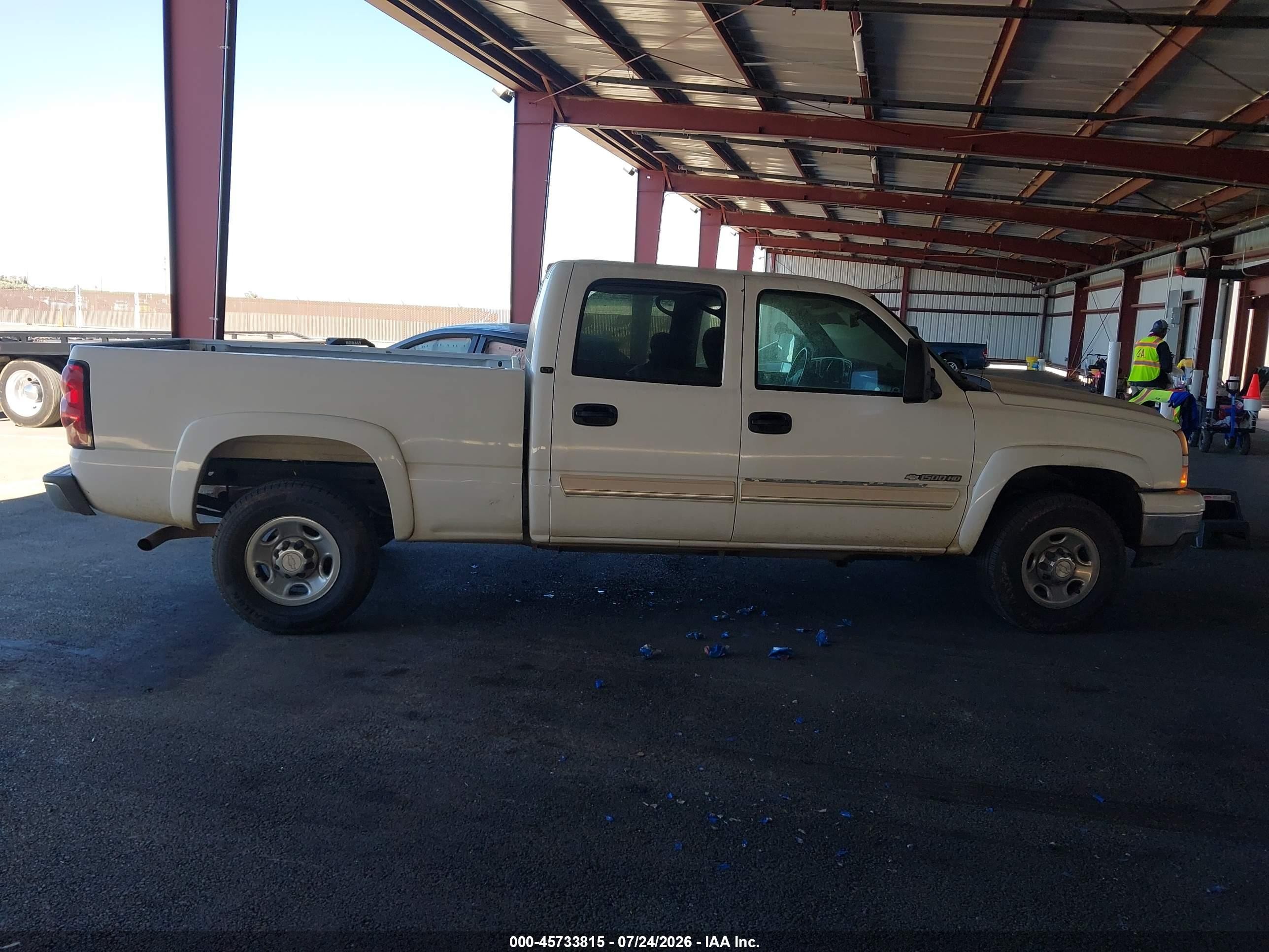 2006 Chevrolet Silverado 1500hd Lt1 White vin: 1GCGC13U46F268436
