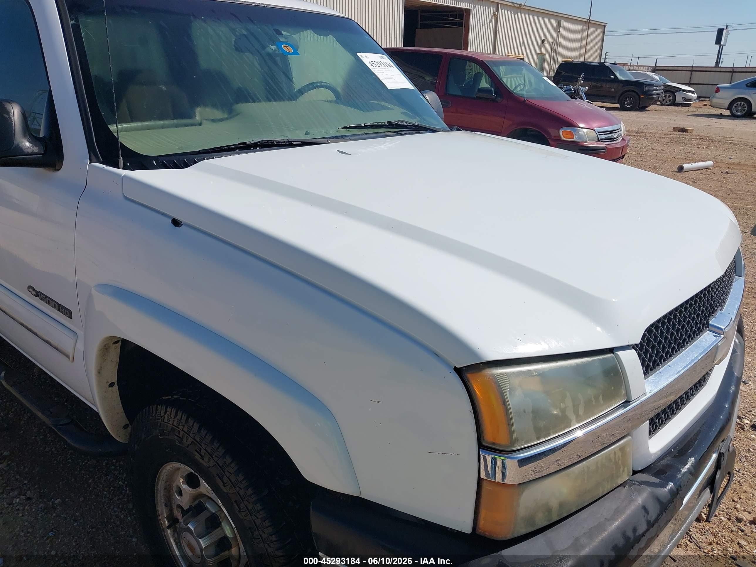 2003 Chevrolet Silverado 1500hd Ls White vin: 1GCGC13U63F149198
