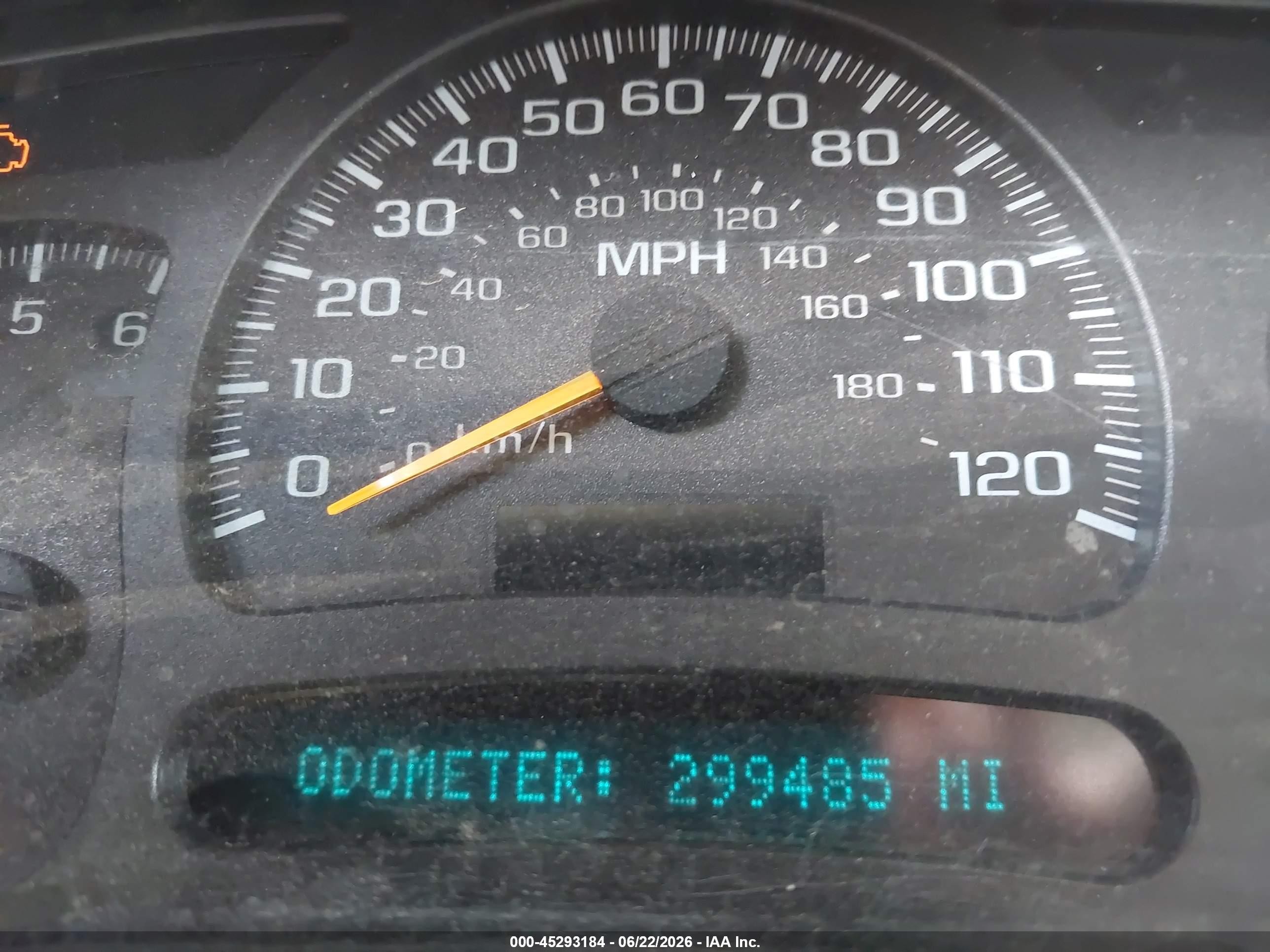 2003 Chevrolet Silverado 1500hd Ls White vin: 1GCGC13U63F149198