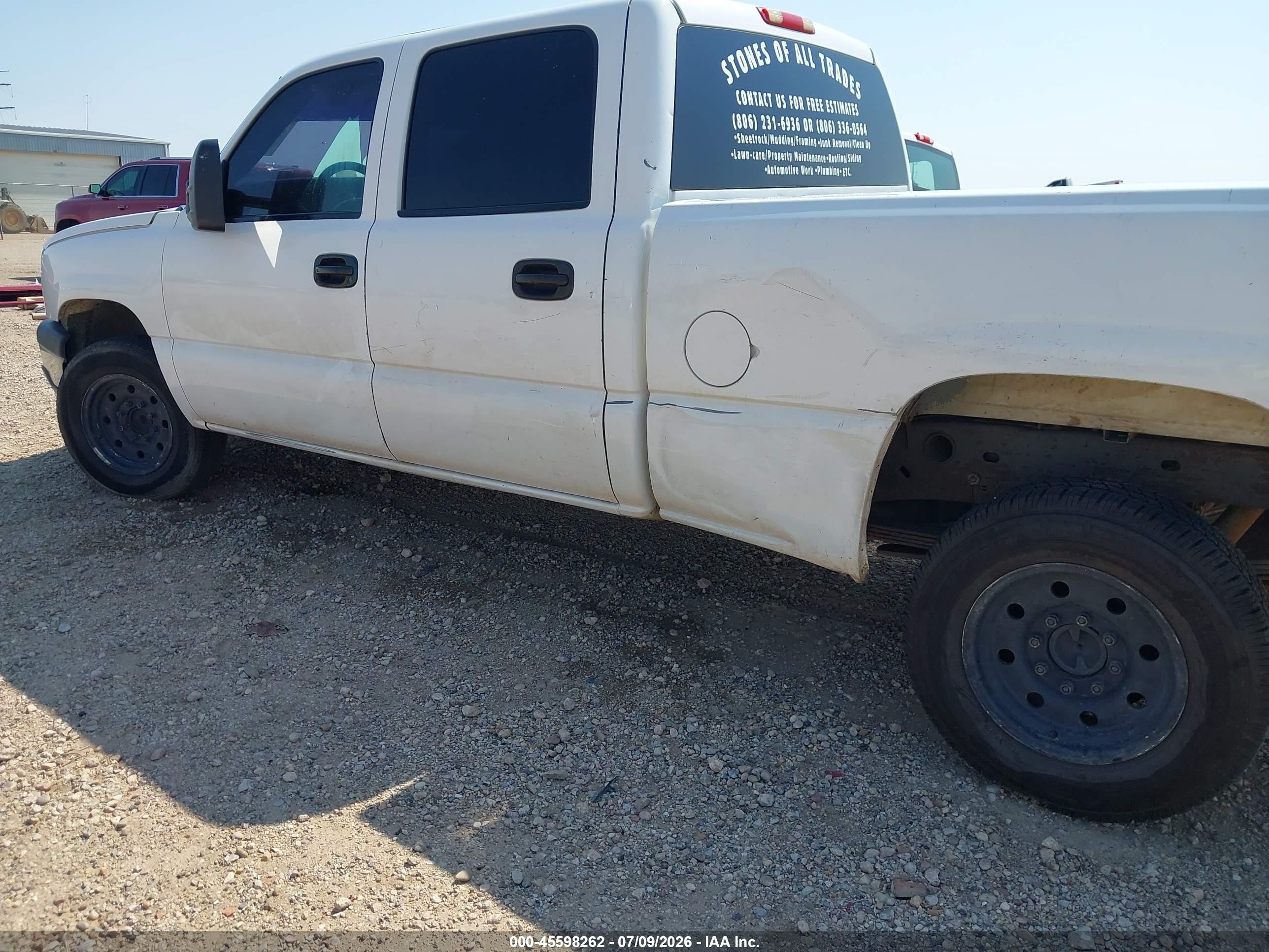 2003 Chevrolet Silverado 1500hd Ls White vin: 1GCGC13U83F184924