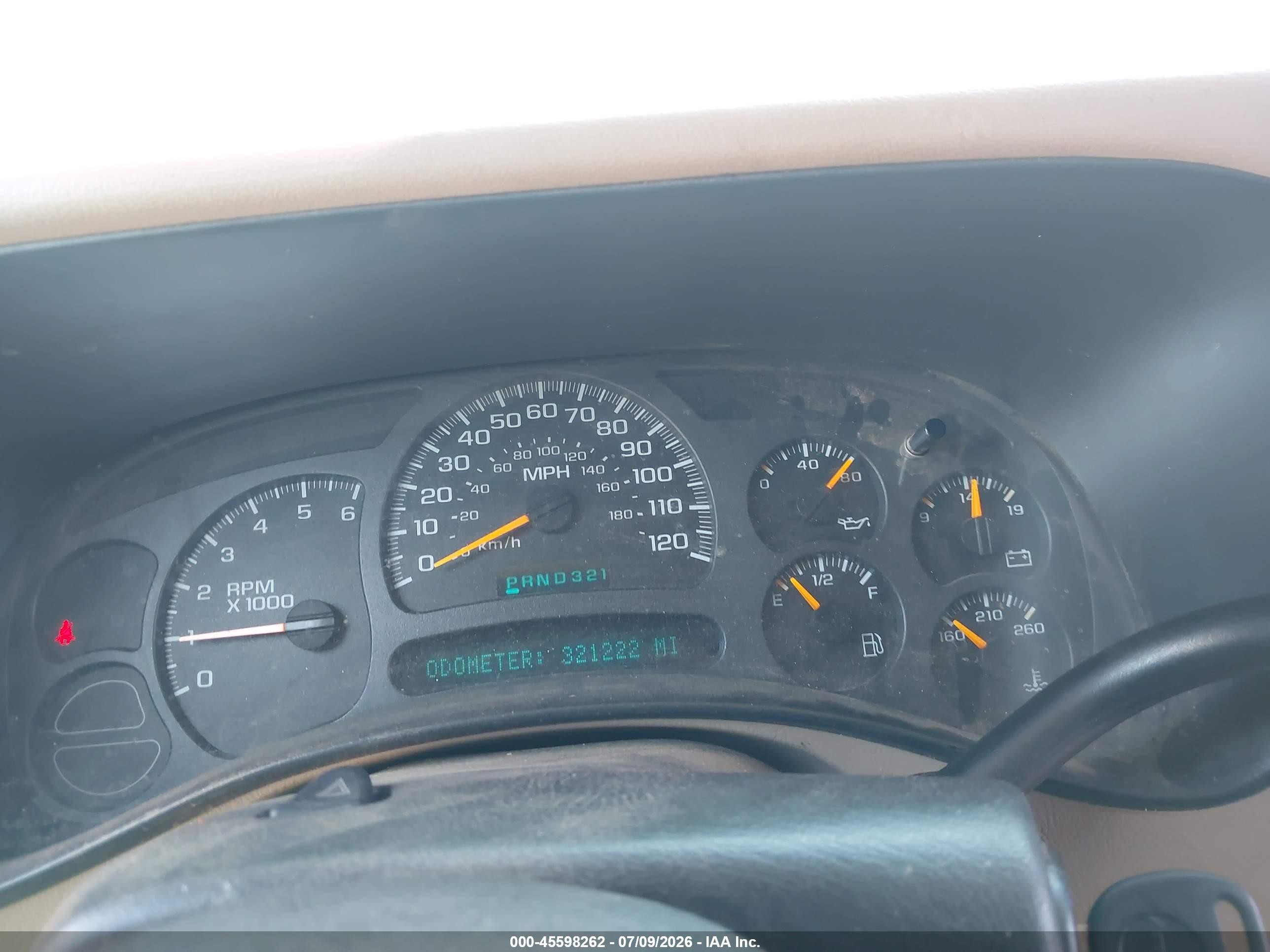 2003 Chevrolet Silverado 1500hd Ls White vin: 1GCGC13U83F184924