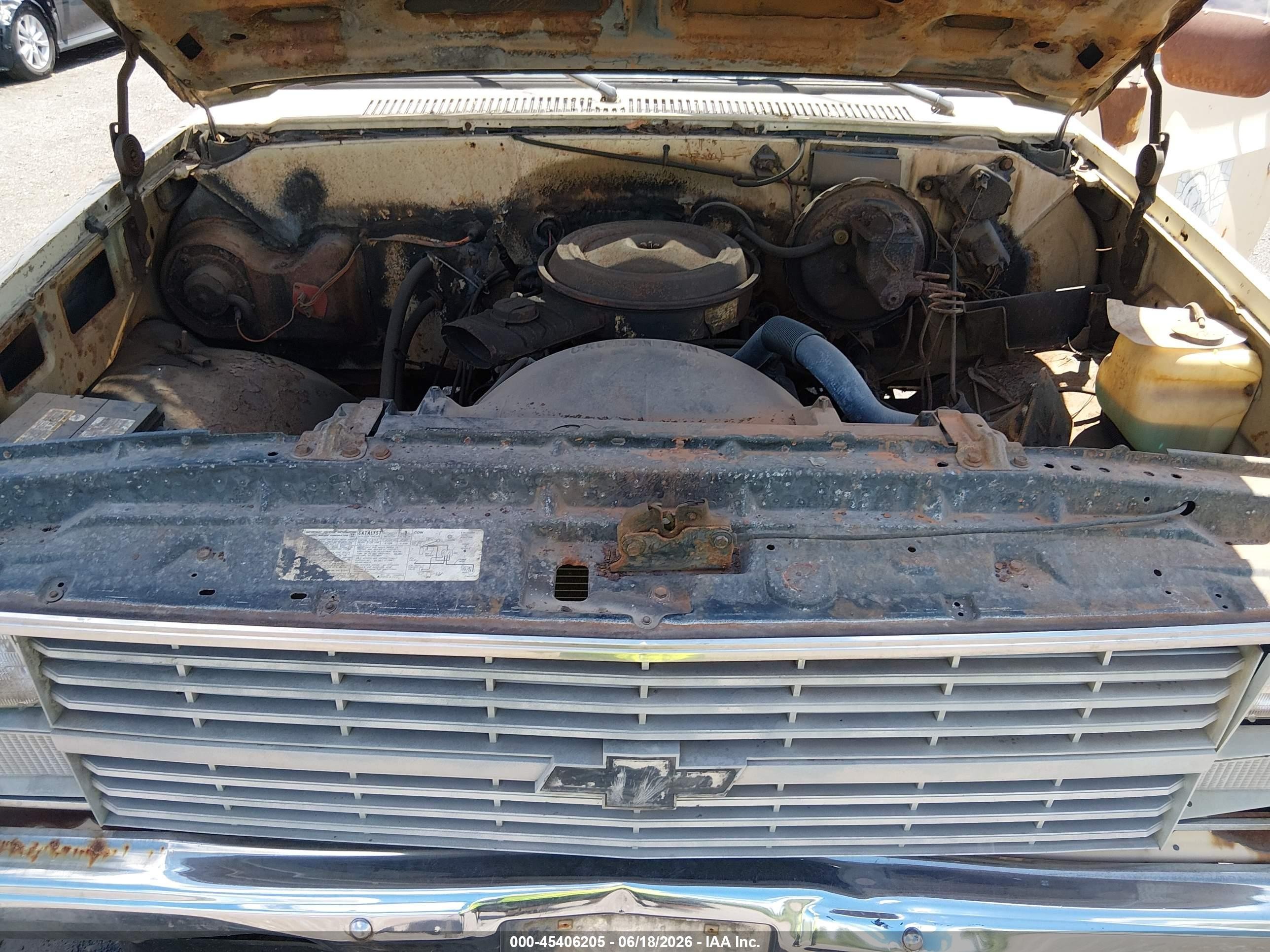 1983 Chevrolet C20   Yellow vin: 1GCGC23M6DS117267