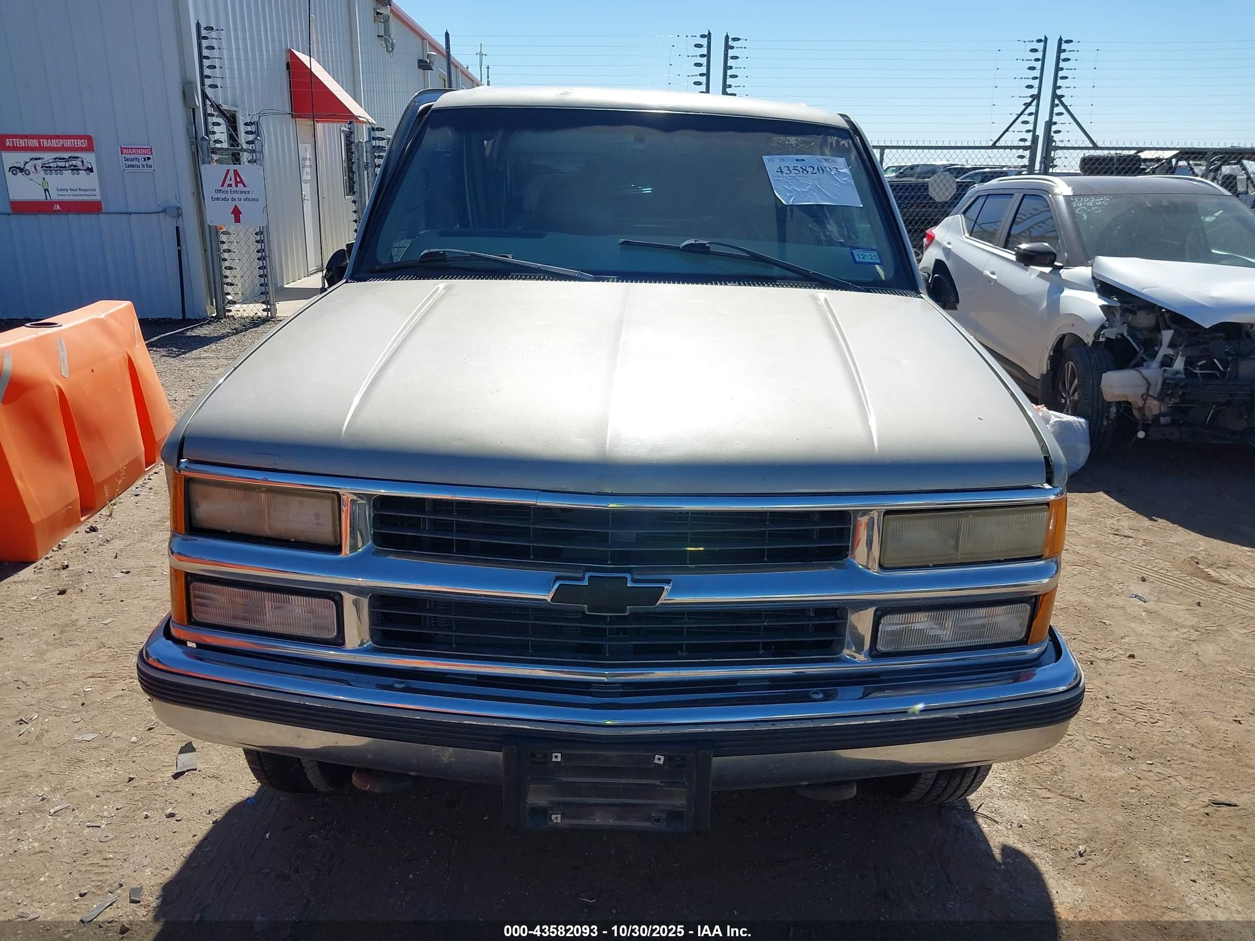 2000 Chevrolet C2500   Pewter vin: 1GCGC23R4YF517287