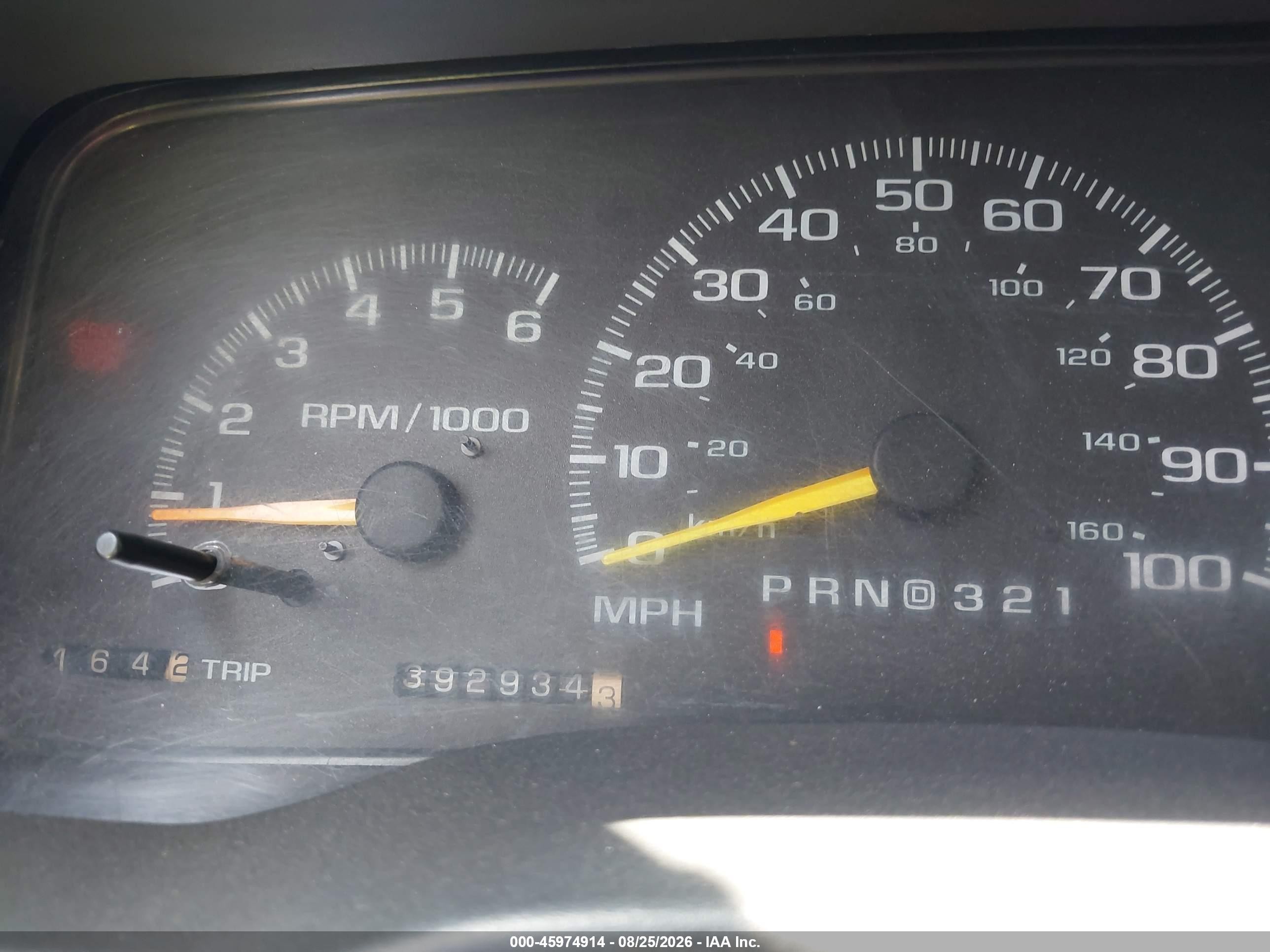 2000 Chevrolet C2500   Silver vin: 1GCGC23R6YF481599