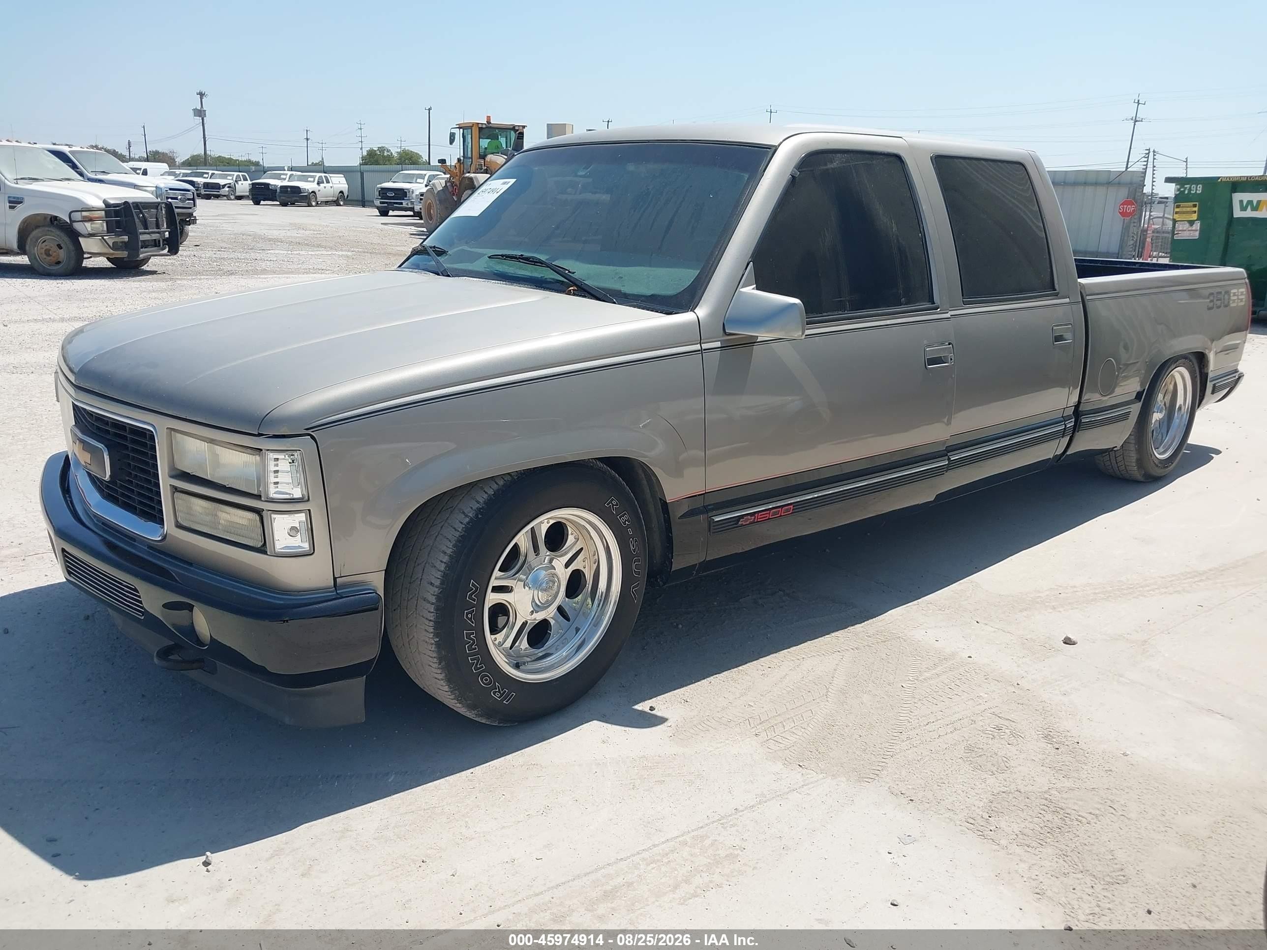 2000 Chevrolet C2500   Silver vin: 1GCGC23R6YF481599