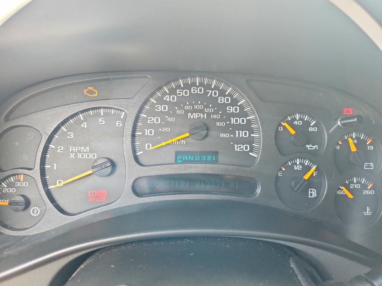 2004 Chevrolet Silverado C2500 Серебряный vin: 1GCGC23U14F201103