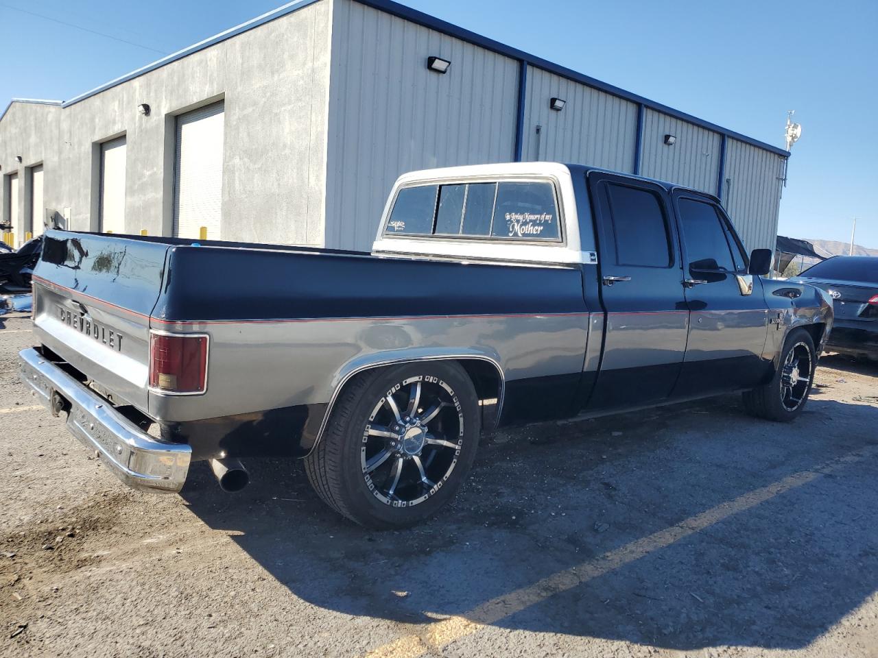 1985 Chevrolet C20 Синий vin: 1GCGC23W9FS143883