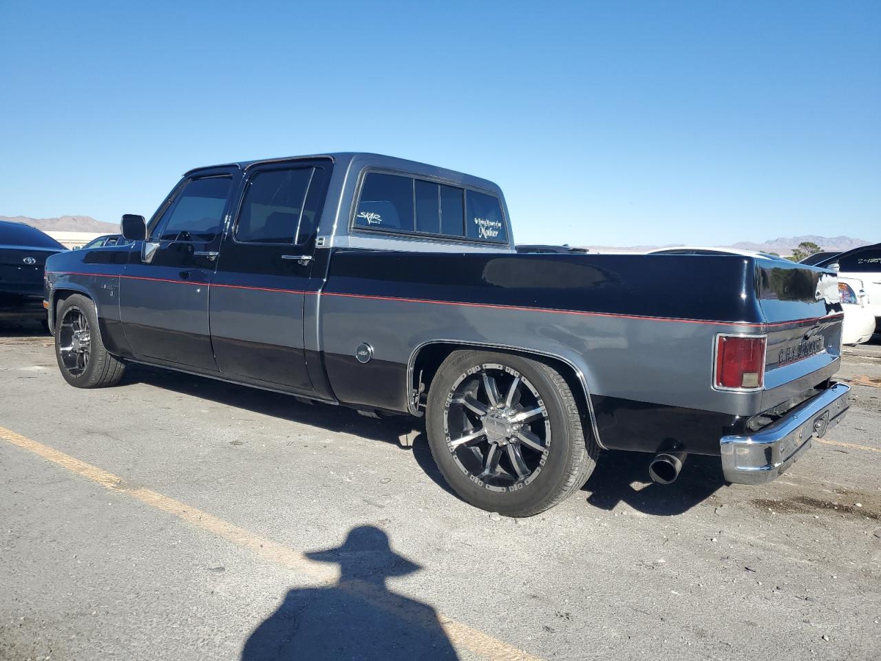 1985 Chevrolet C20 Синий vin: 1GCGC23W9FS143883