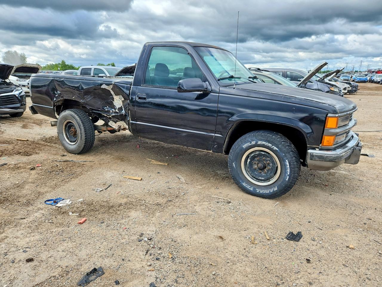 1995 Chevrolet Gmt-400 C2500 Black vin: 1GCGC24F5SZ231751
