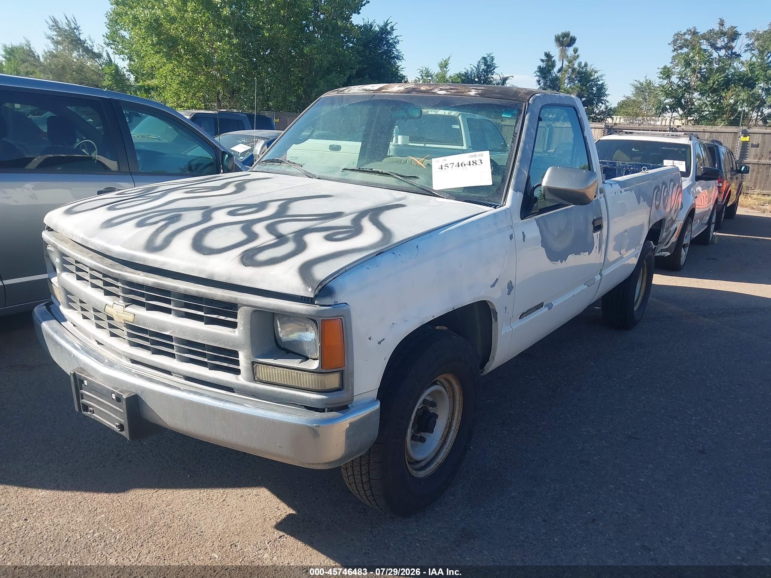 1995 Chevrolet Gmt-400 C2500 White vin: 1GCGC24K3SE122841