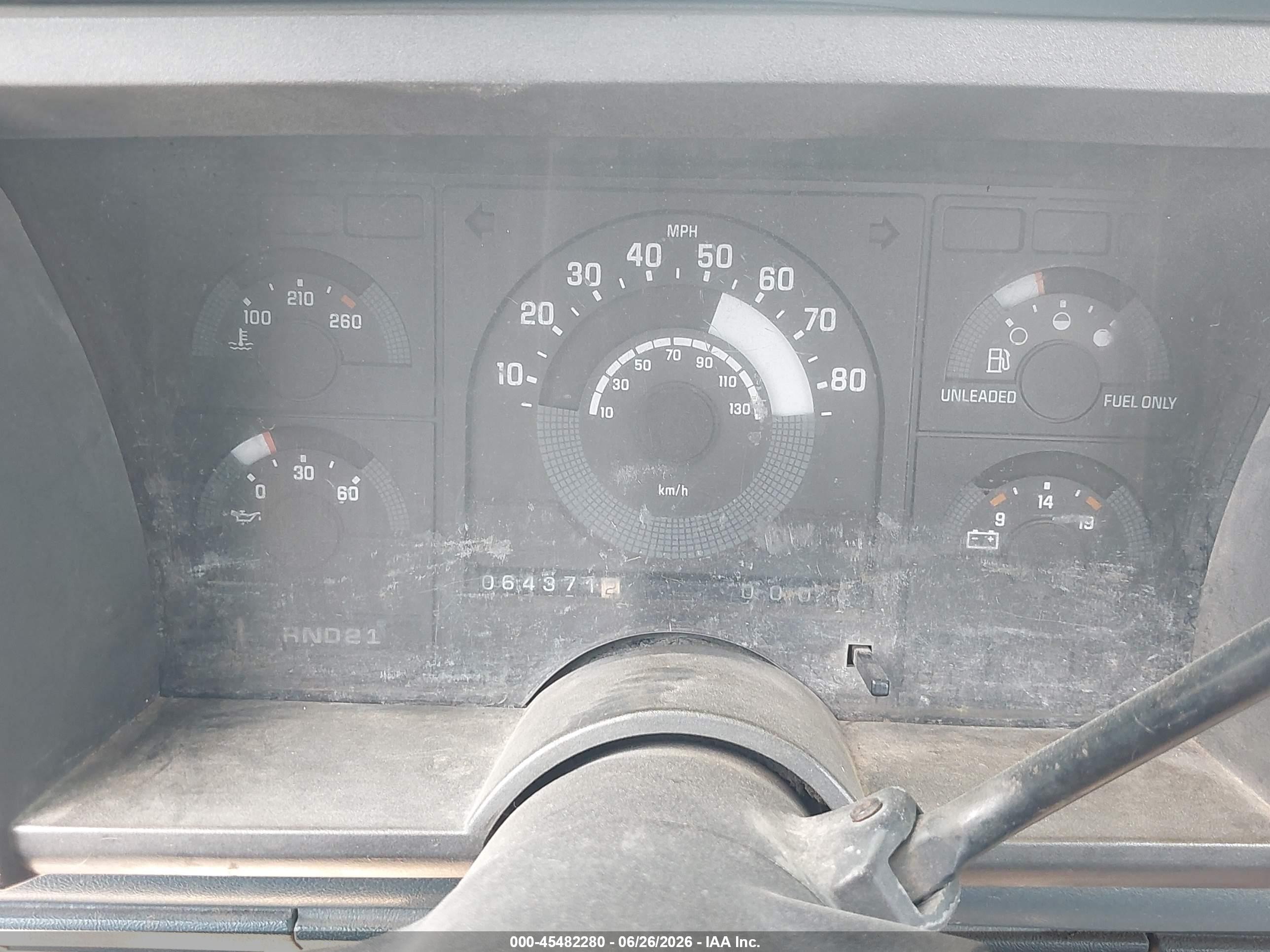 1990 Chevrolet Gmt-400 C2500 Белый vin: 1GCGC24K5LE145930