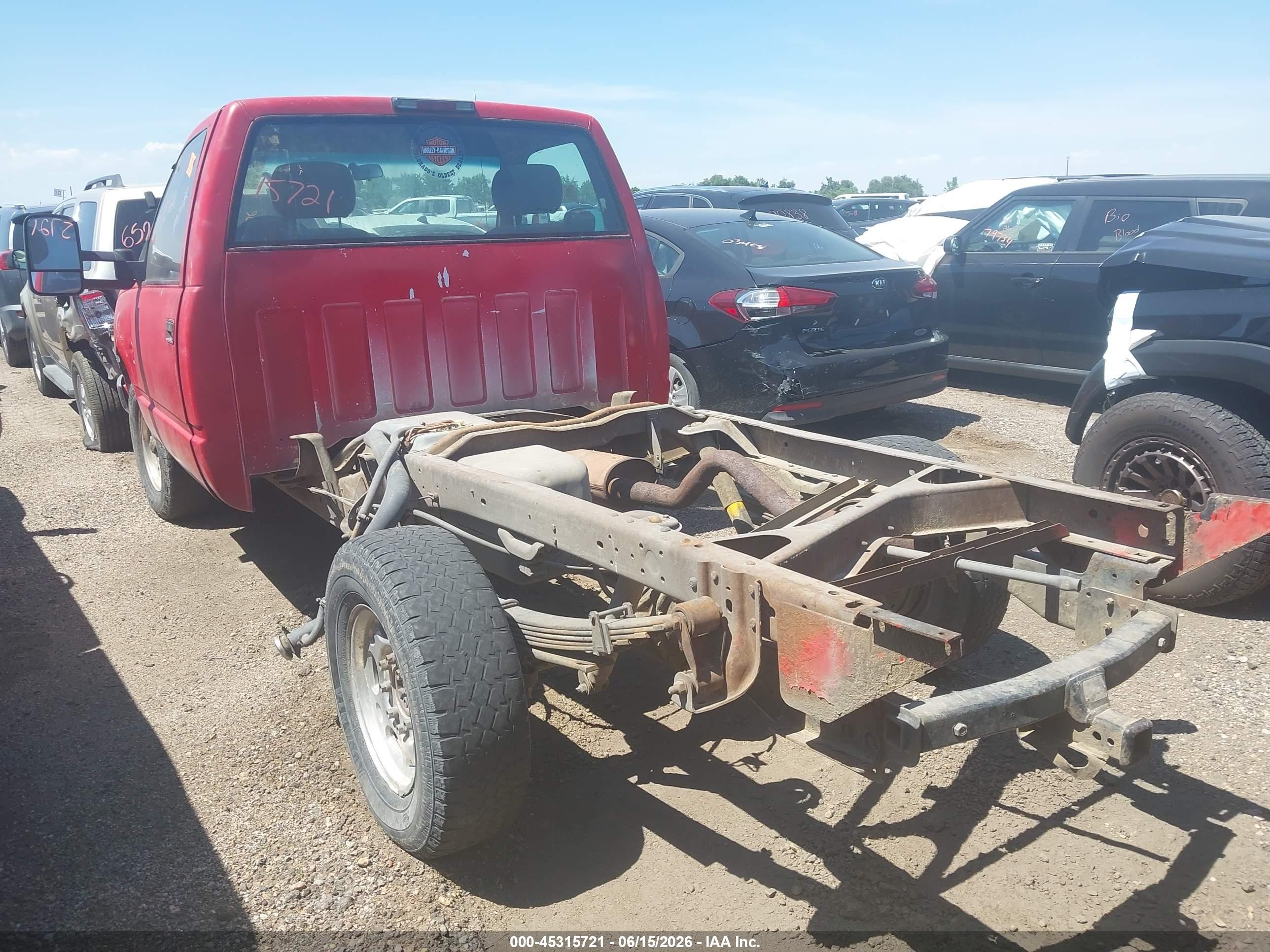 1995 Chevrolet Gmt-400 C2500 Red vin: 1GCGC24K9SE177360
