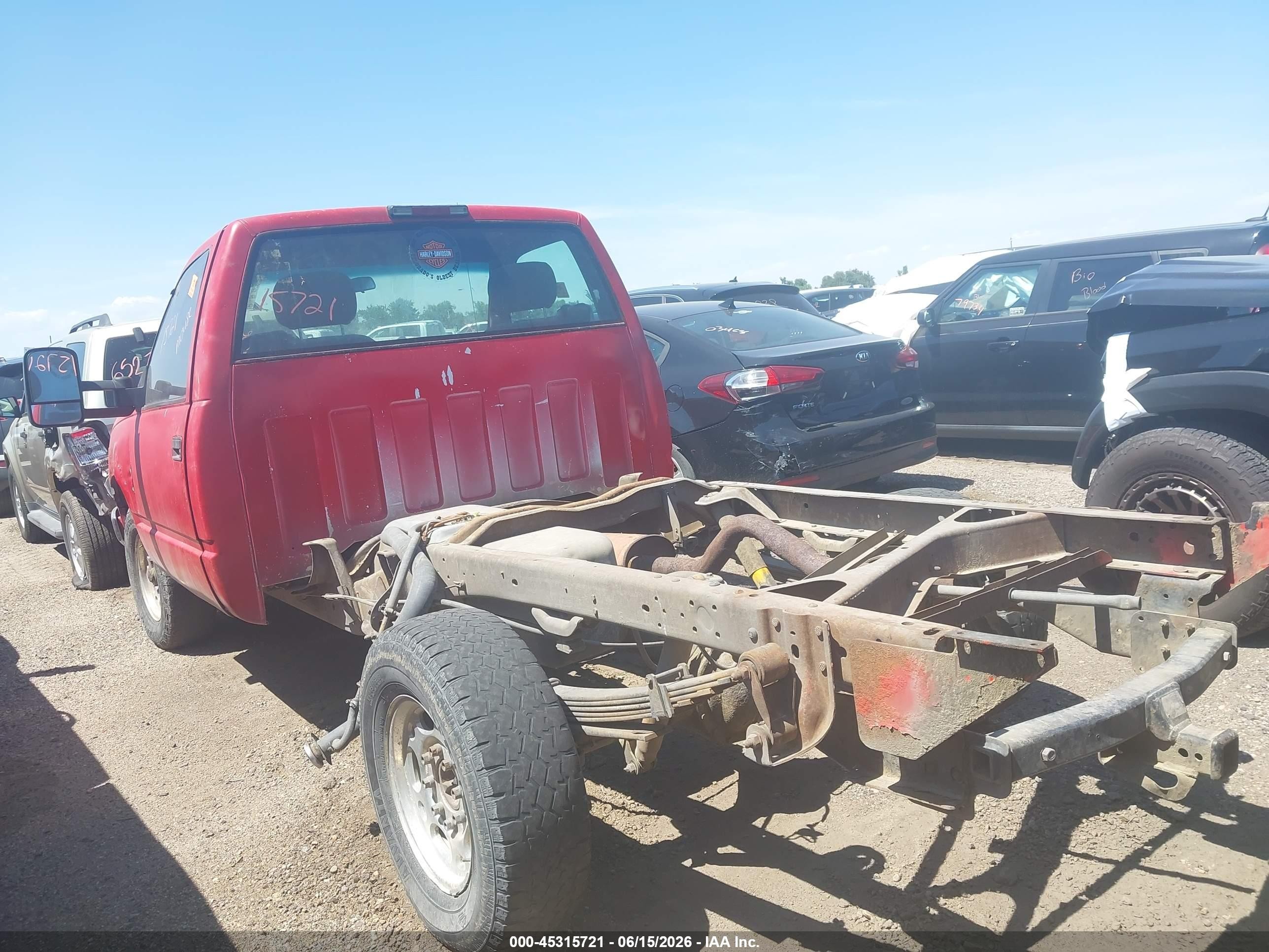 1995 Chevrolet Gmt-400 C2500 Red vin: 1GCGC24K9SE177360