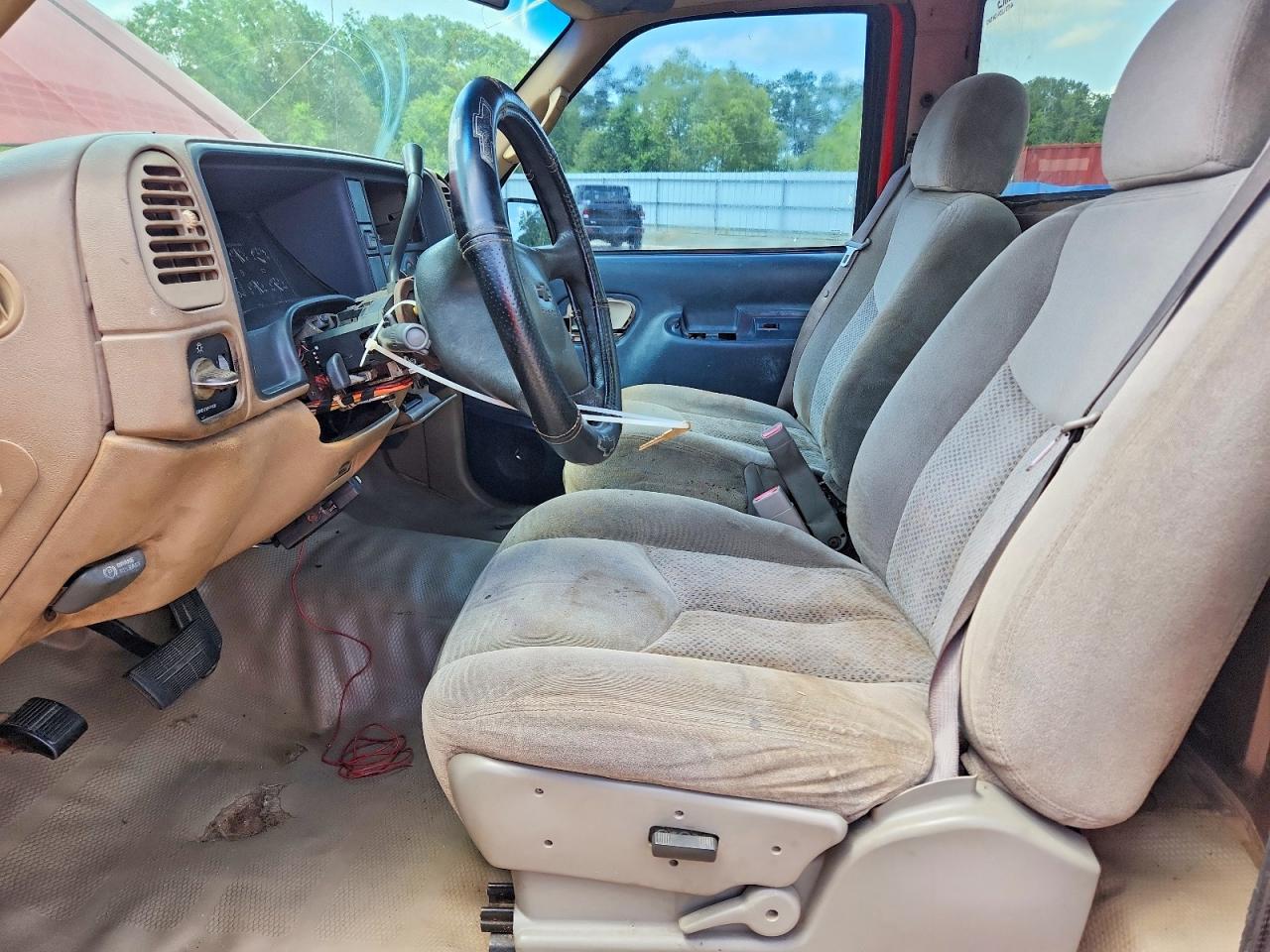 1995 Chevrolet Gmt-400 C2500 Red vin: 1GCGC24K9SZ261946