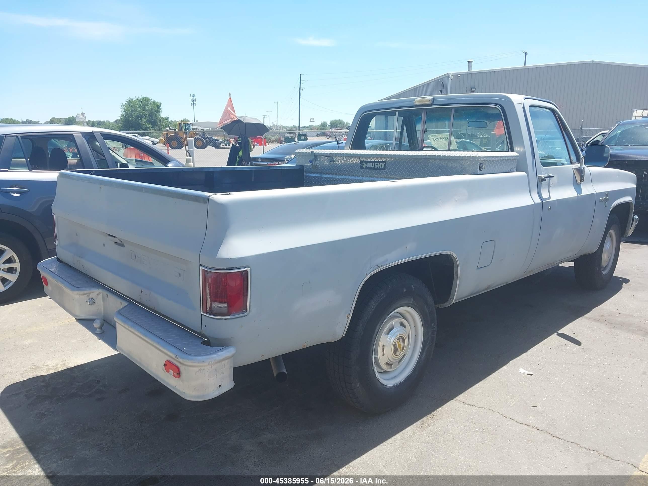 1984 Chevrolet C20   Серый vin: 1GCGC24M3EJ175469