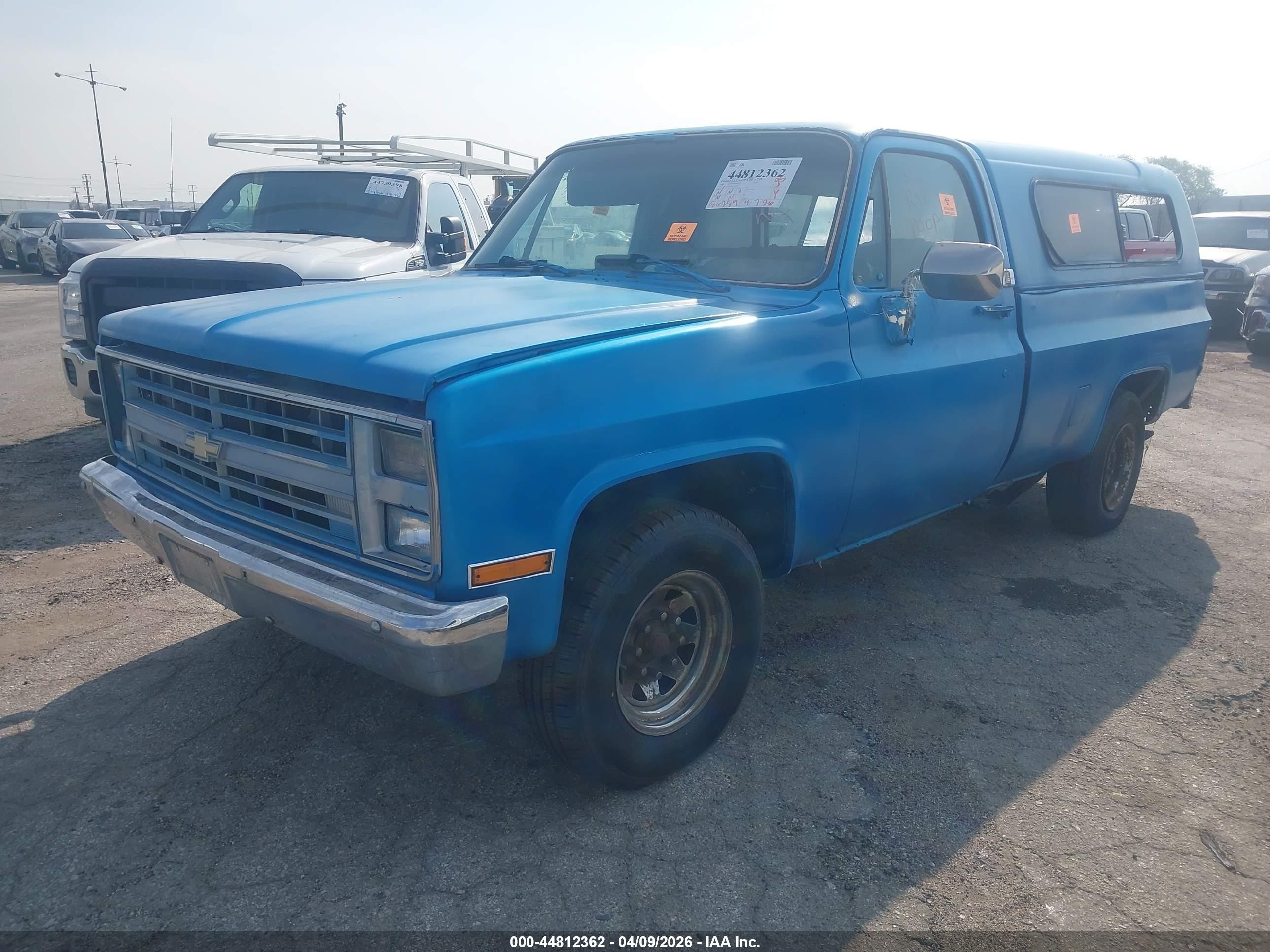 1986 Chevrolet C20   Синий vin: 1GCGC24M3GS133879