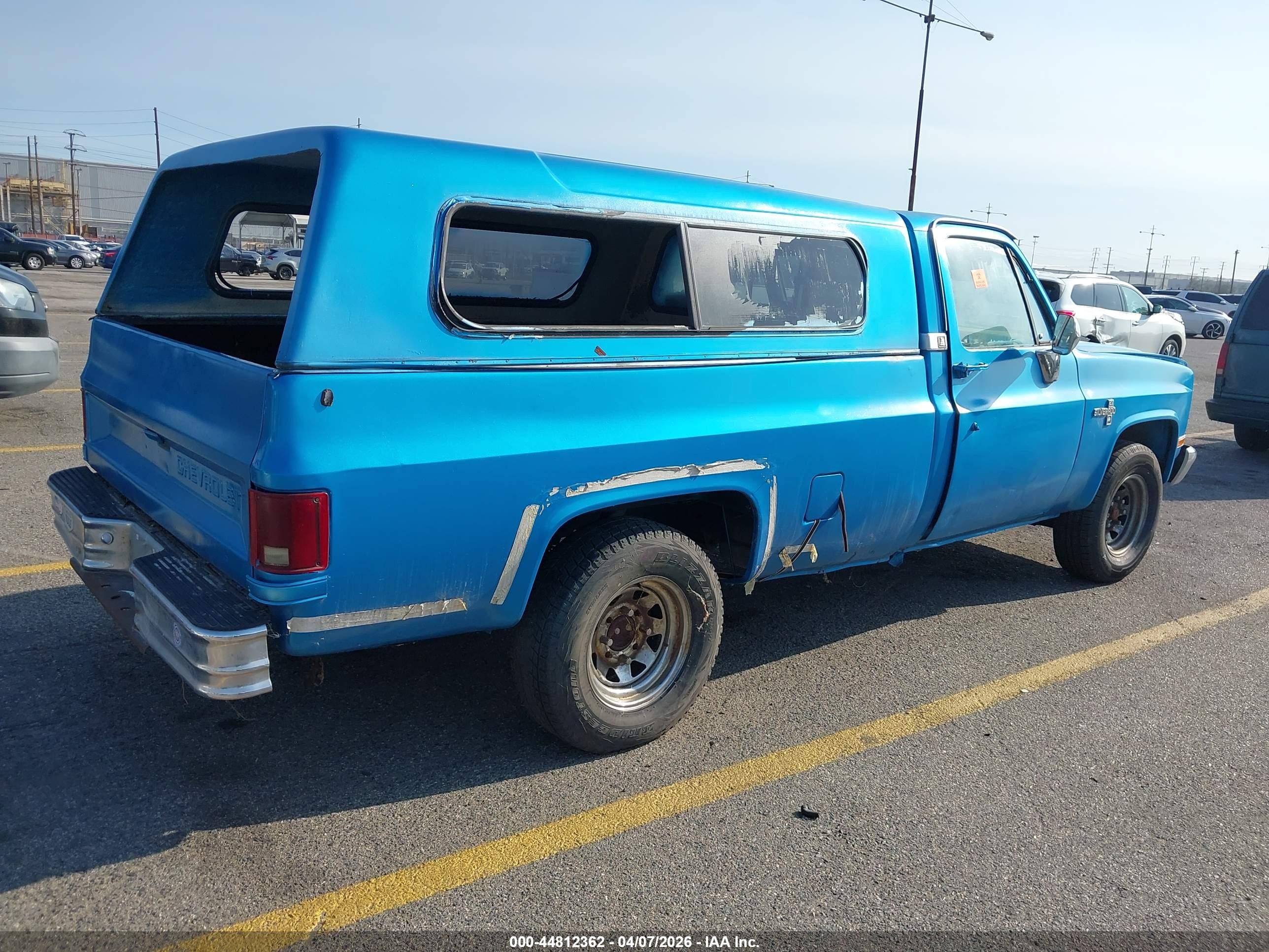 1986 Chevrolet C20   Синий vin: 1GCGC24M3GS133879