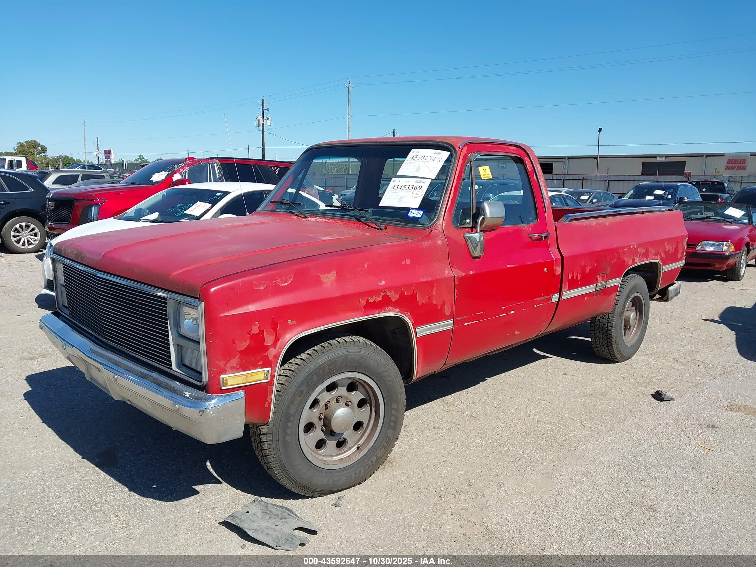 1986 Chevrolet C20   Красный vin: 1GCGC24M6GF448555
